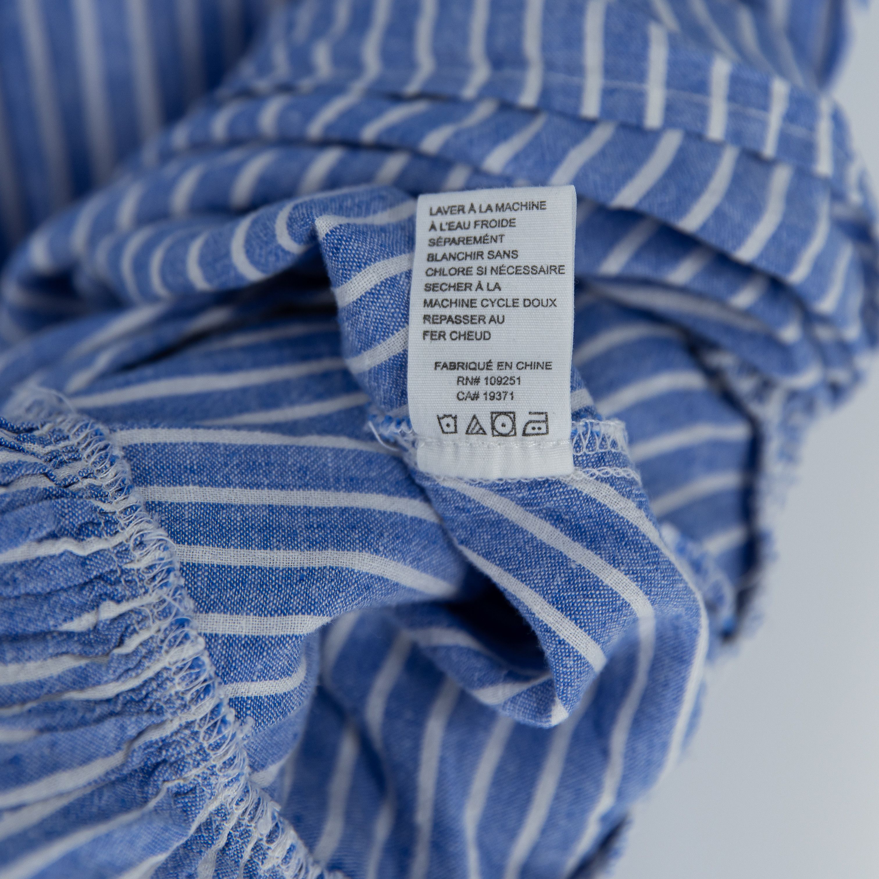 Trovata Birds Of Paradis Ari Wrinkle Resistant in Blue, Women's — image 3 of 4