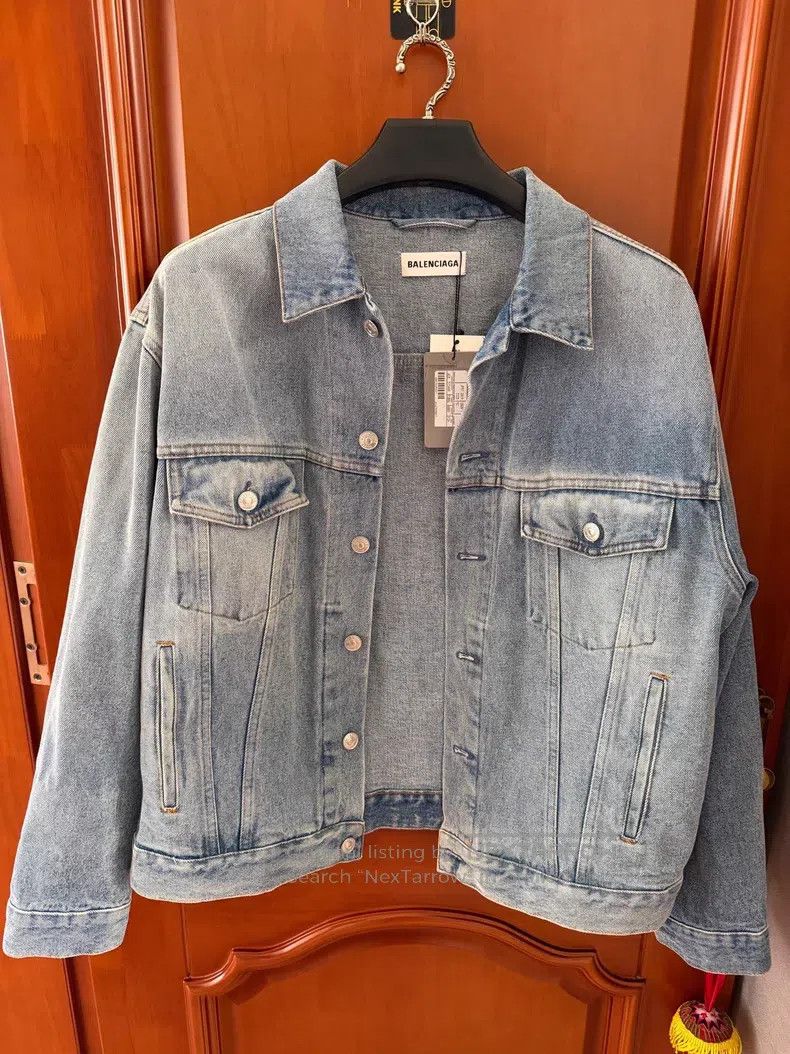 Balenciaga Balenciaga Crystal Logo Denim Jacket Size XXS / US 00 / IT 34 - 2 Thumbnail