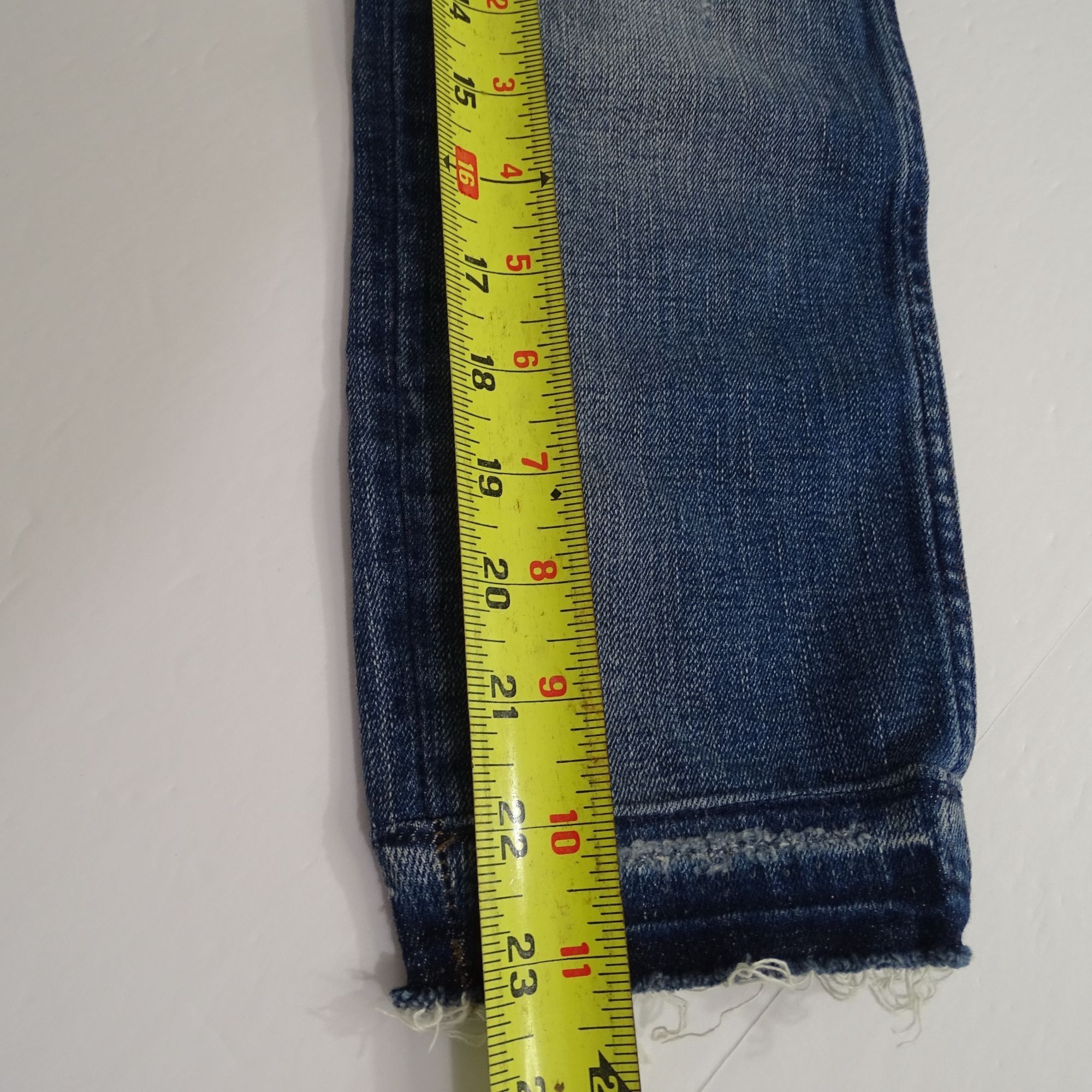 Madewell Madewell High Rise Skinny Jeans Women Size 26 Ripped Size 26" / US 2 / IT 38 - 13 Thumbnail