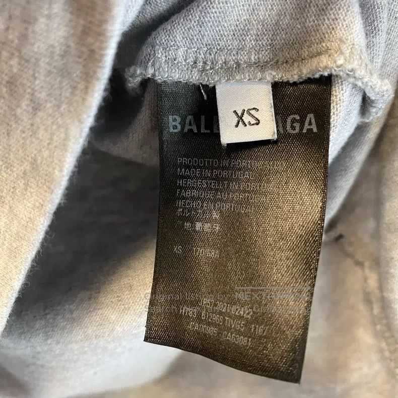 Balenciaga Balenciaga Gray large logo short-sleeved T-shirt Size US XS / EU 42 / 0 - 5 Thumbnail