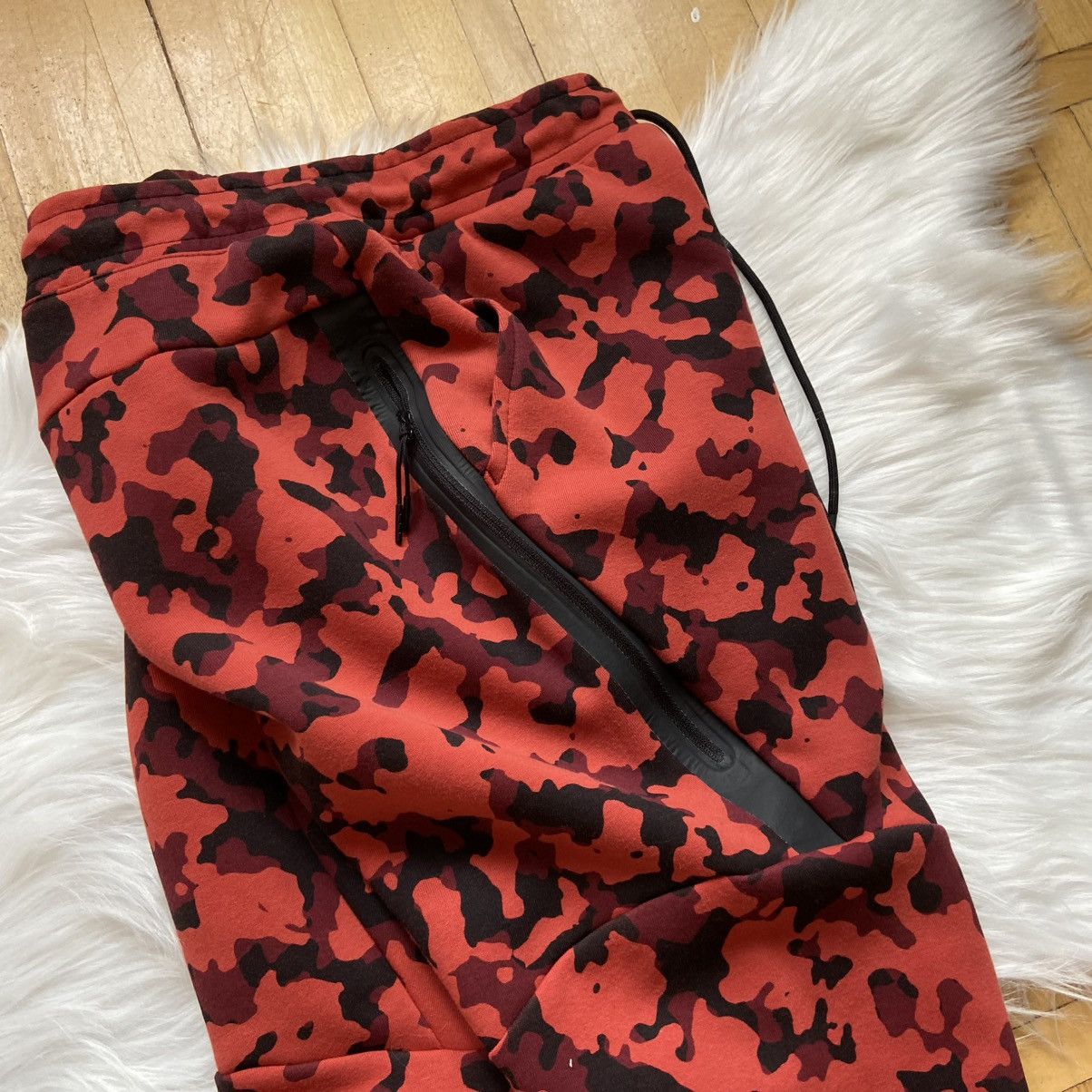 Nike 📌 Nike Tech Fleece Camouflage Red Pants Sweatpants S Size US 30 / EU 46 - 11 Thumbnail