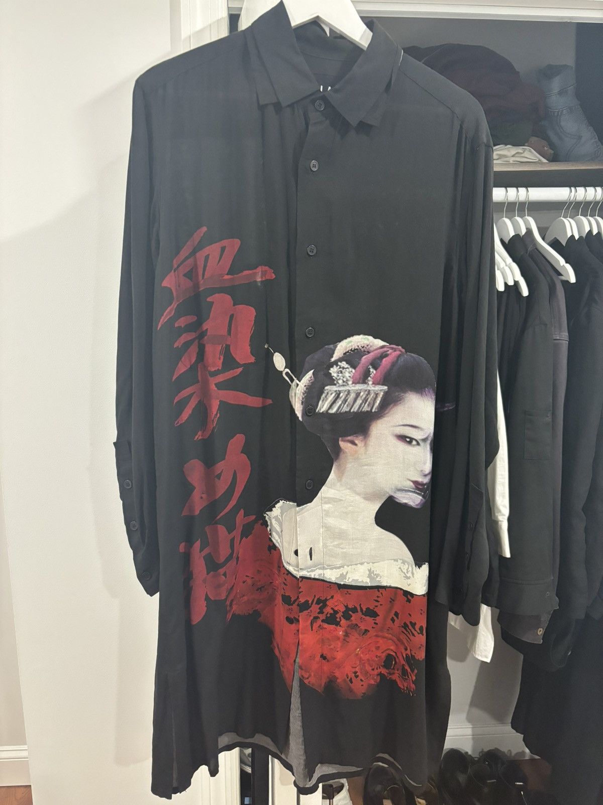 Yohji Yamamoto Yohji Yamamoto Black Scandal 18AW Bloody Cat Shirt ...