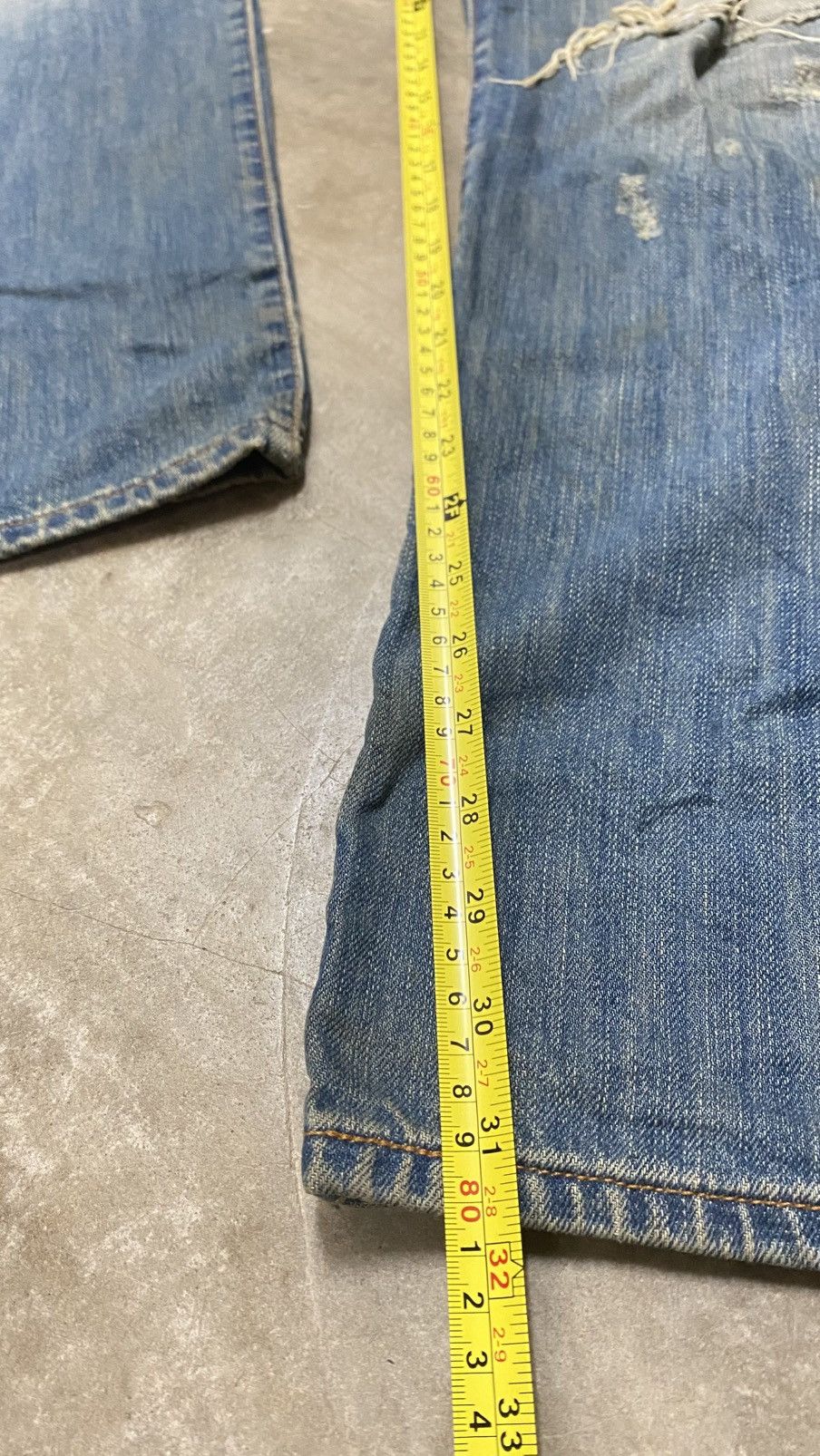 Levi's Original 501 Levi’s Straight Leg Kurt Kobain Grunge Design Size US 33 - 13 Thumbnail