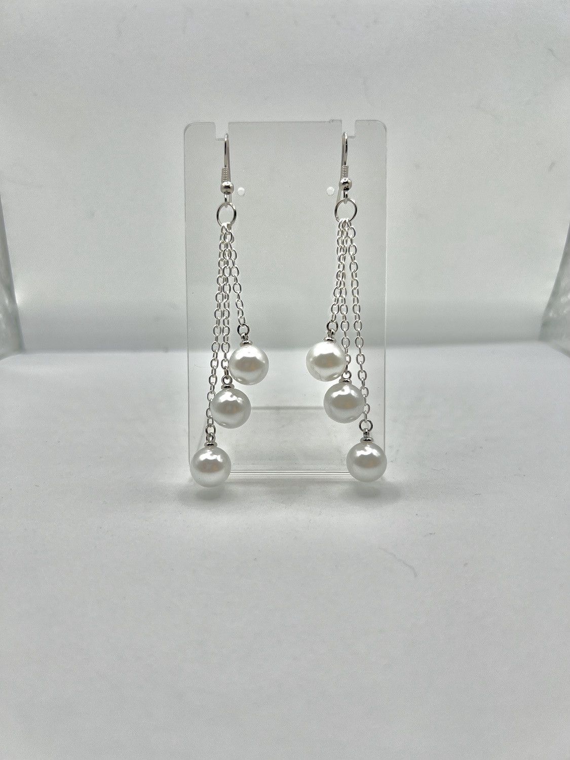 Handmade White Pearl Beads Dangle Earrings Size ONE SIZE - 1 Thumbnail