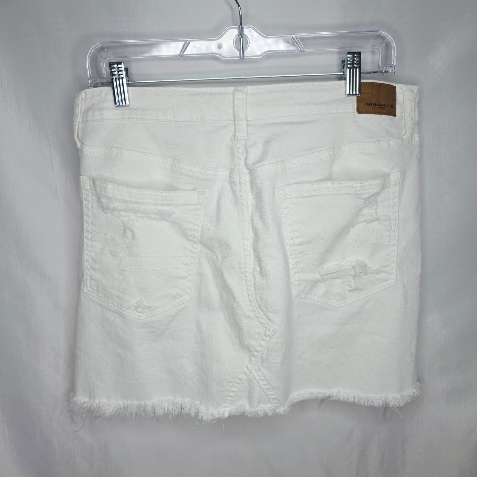 American Eagle Outfitters American Eagle Outfitters White Distressed Mini Skirt Size 32" / US 10 / IT 46 - 3 Thumbnail