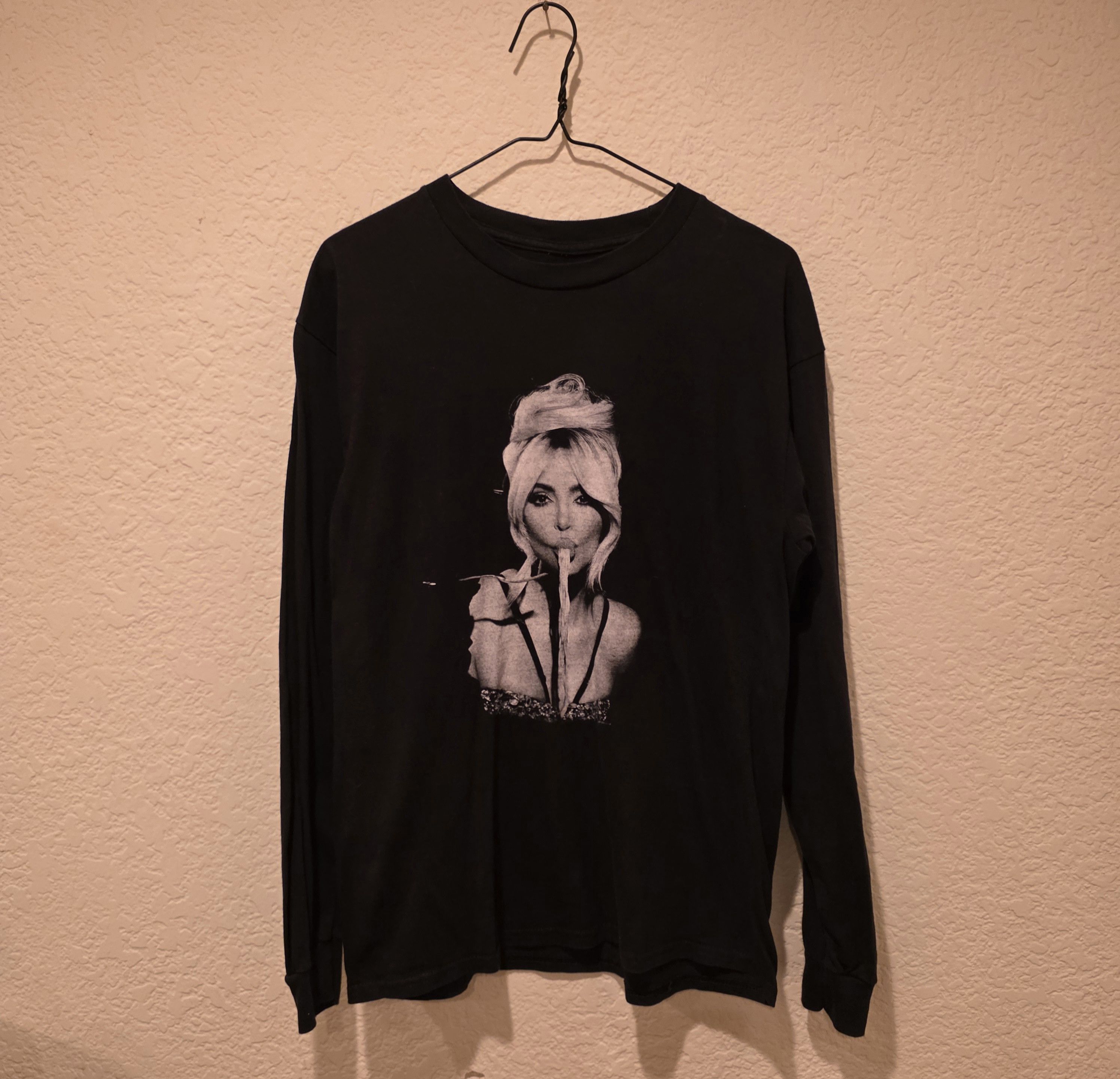 Kim Kardashian kim k ls tee sz m Size US M / EU 48-50 / 2 - 2 Thumbnail