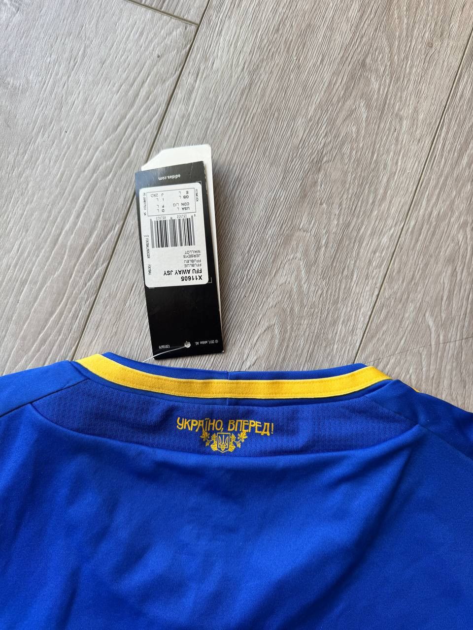 Other NEW! 2011-2012 Adidas Ukraine Away Jersey Size L Size US L / EU 52-54 / 3 - 9 Thumbnail
