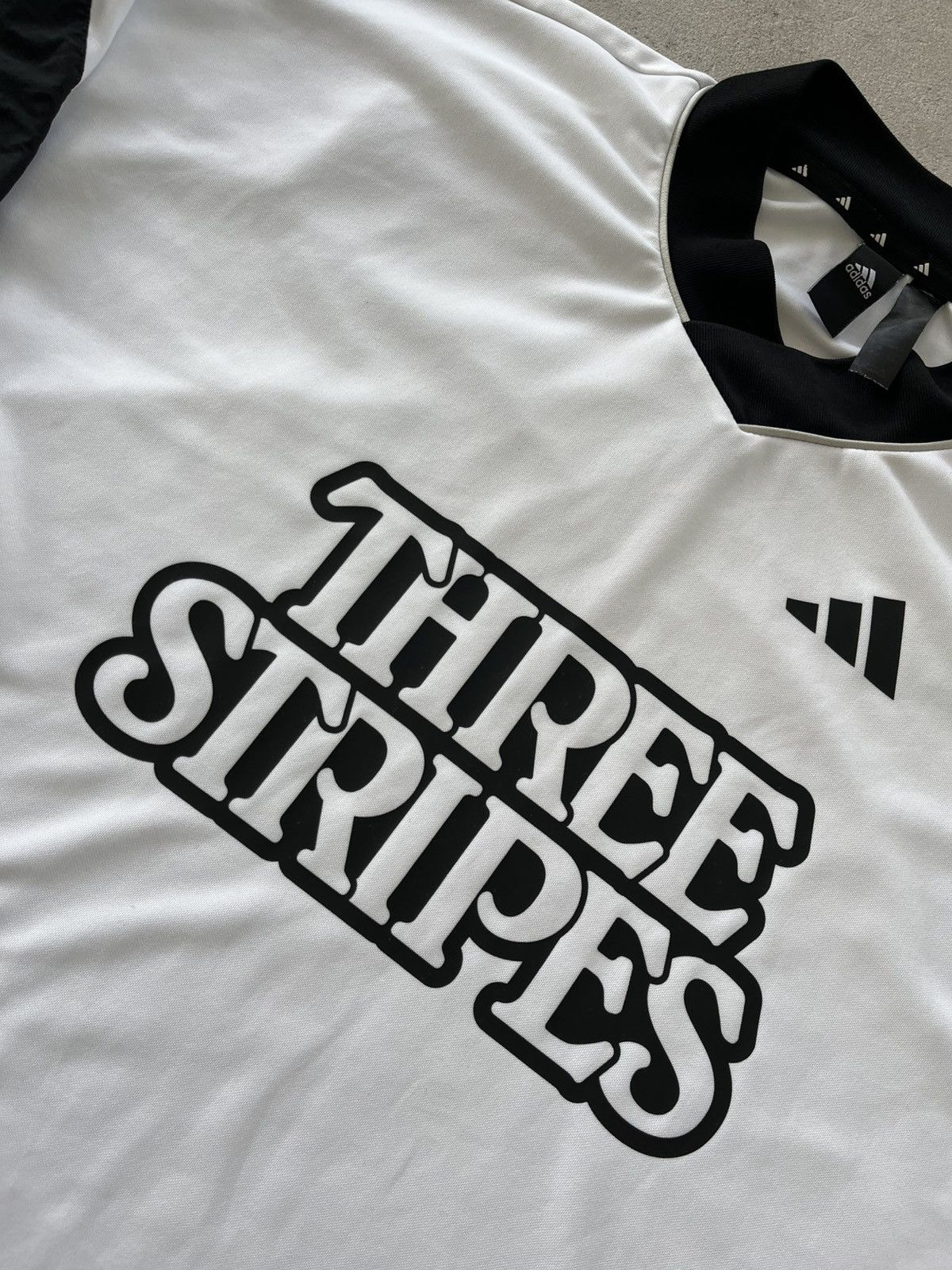 Adidas Adidas White Black LongSleeve Shirt Soccer style Y2K tee Size US M / EU 48-50 / 2 - 8 Thumbnail