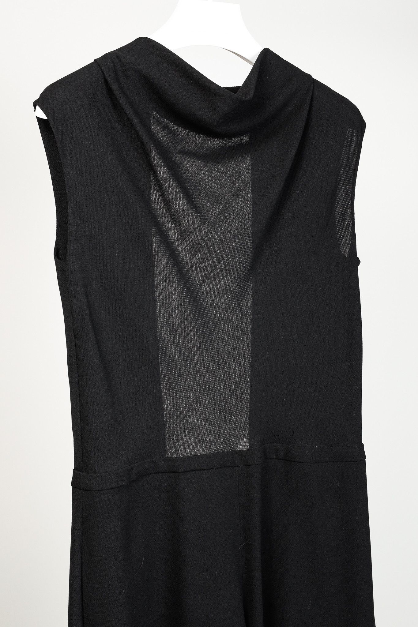 Maison Margiela Maison Margiela Wool Crepe Cowl-Neck Cut-Out-Back Jump Size 32" / US 10 / IT 46 - 3 Thumbnail