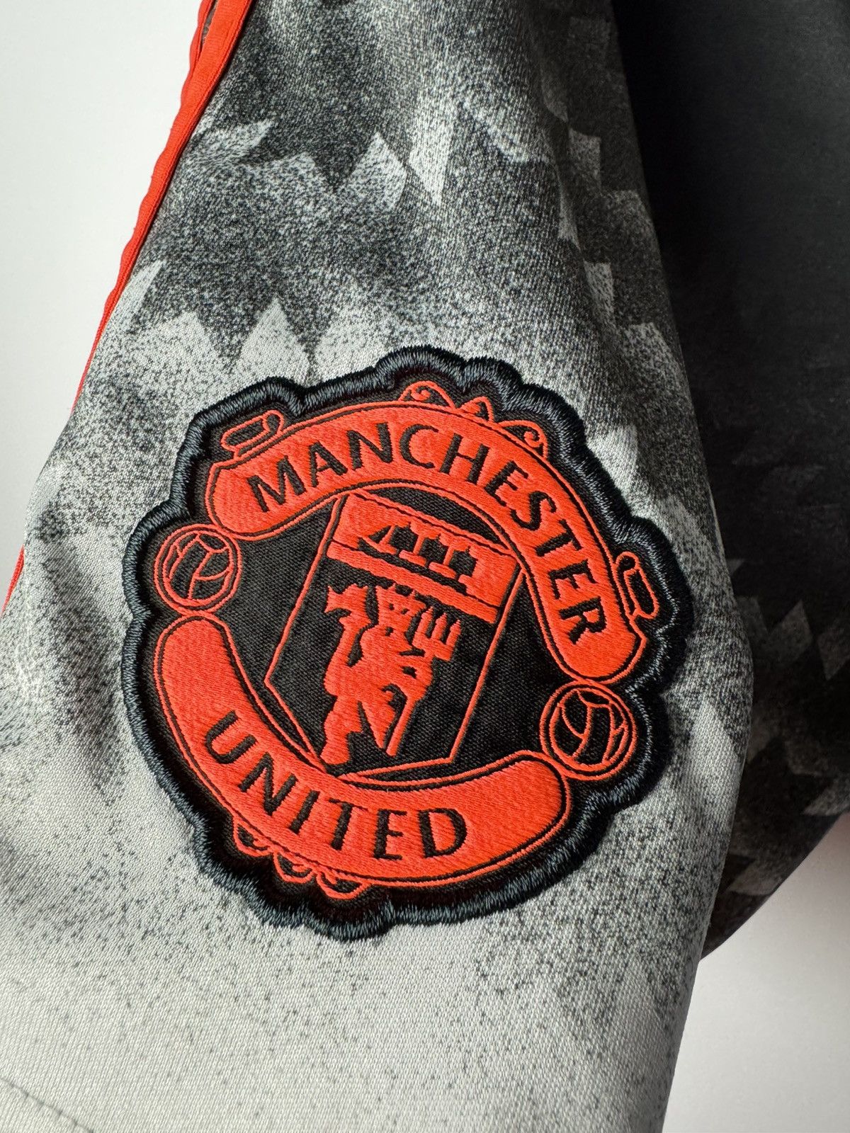 Other Manchester United 2015 2016 Third Football Soccer Shorts Size US 32 / EU 48 - 4 Thumbnail