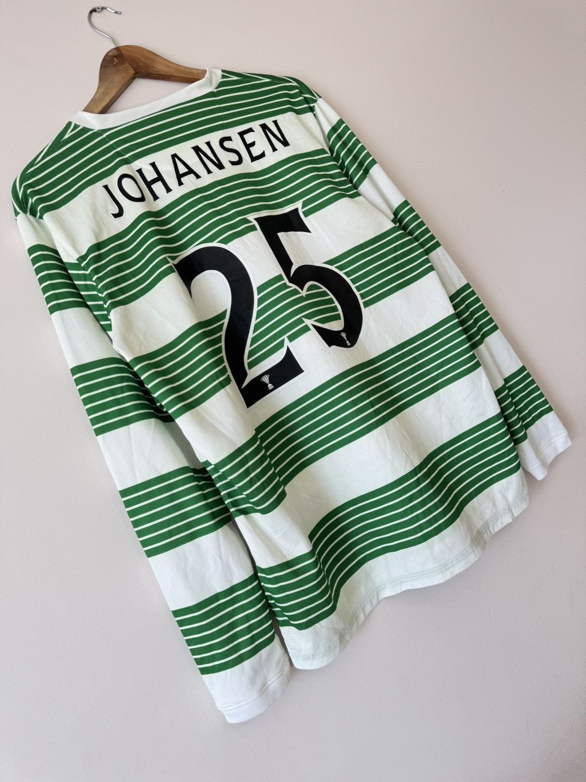Nike Johansen #25 Celtic 2013-2014 Home Soccer Longsleeve Jersey Size US L / EU 52-54 / 3 - 6 Thumbnail