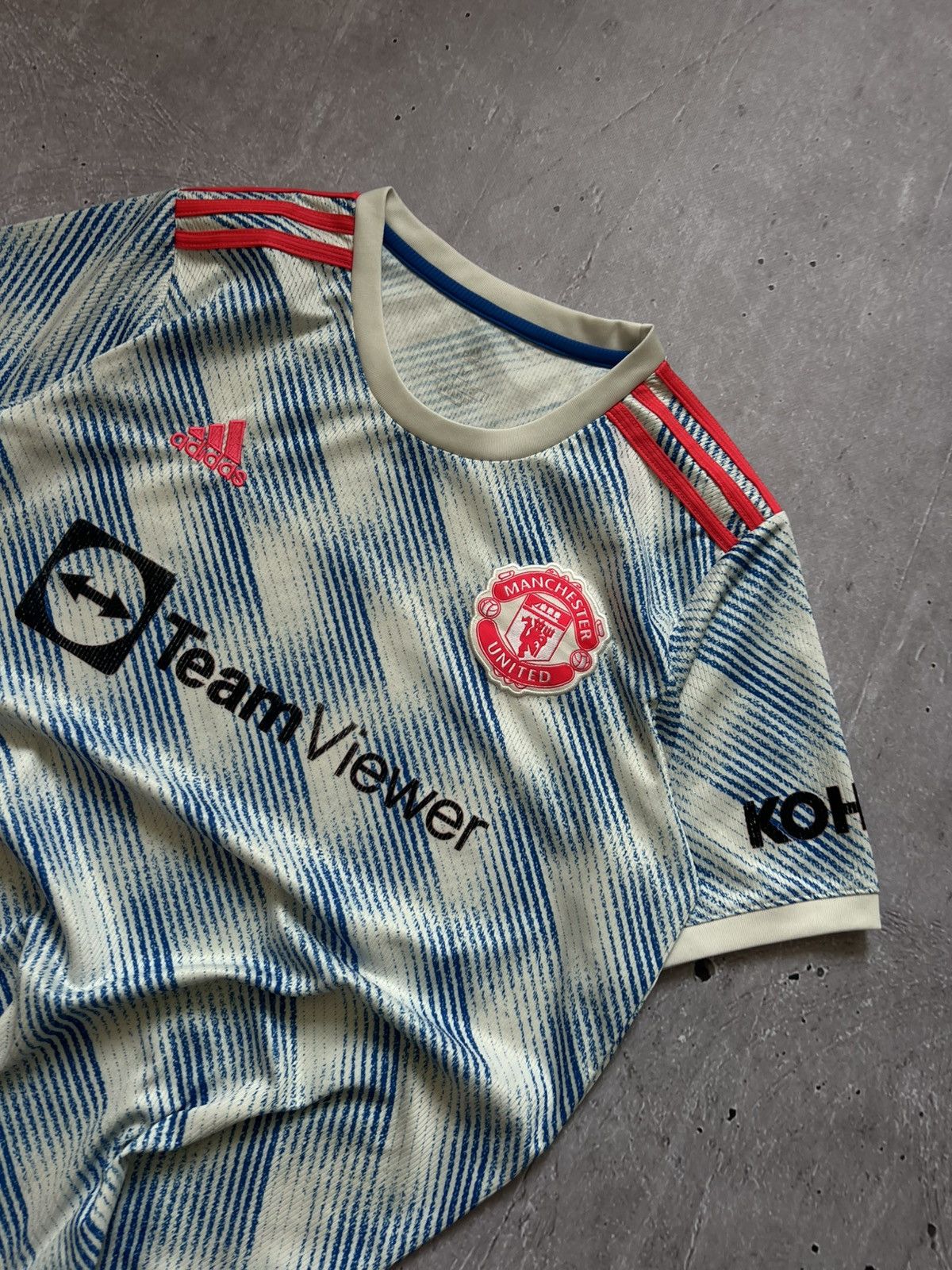 Adidas Manchester United 21/22 Away Football Shirt Adidas Size M Size US M / EU 48-50 / 2 - 2 Thumbnail