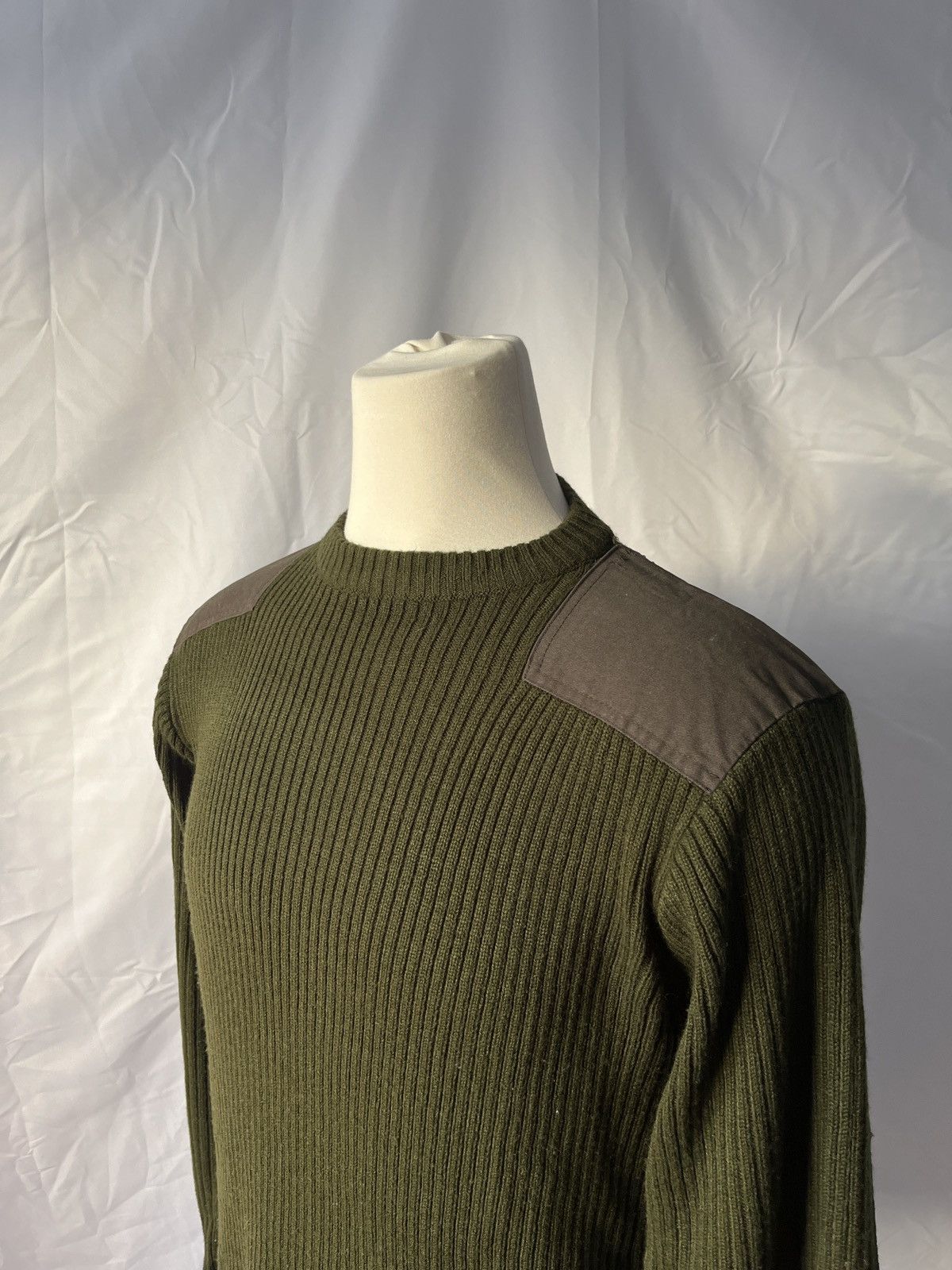 Vintage Vintage Military Knitwear Sweater Army Police Size US XL / EU 56 / 4 - 2 Thumbnail