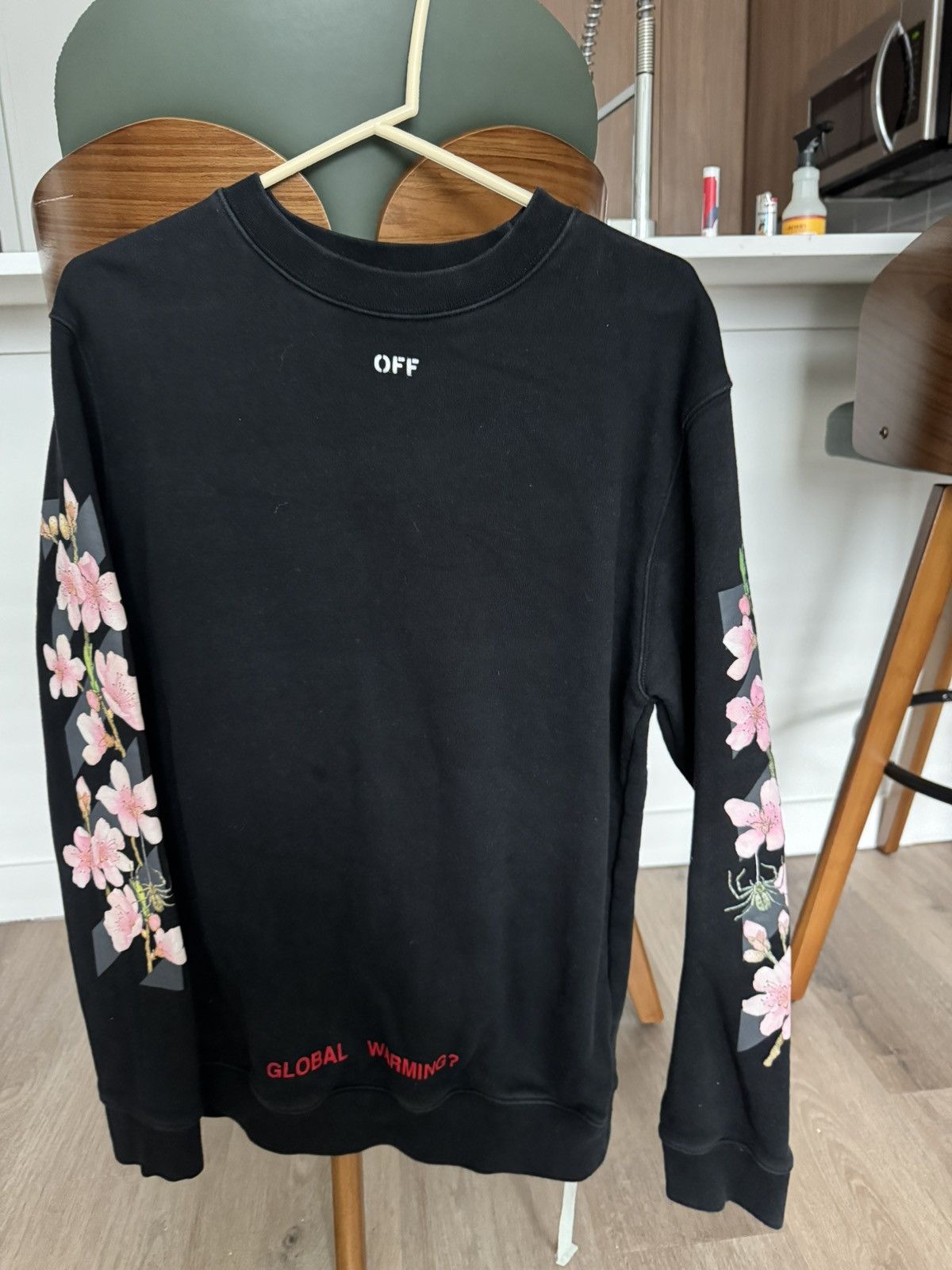 Off-White Off-White Floral Black Crewneck Size US M / EU 48-50 / 2 - 1 Thumbnail