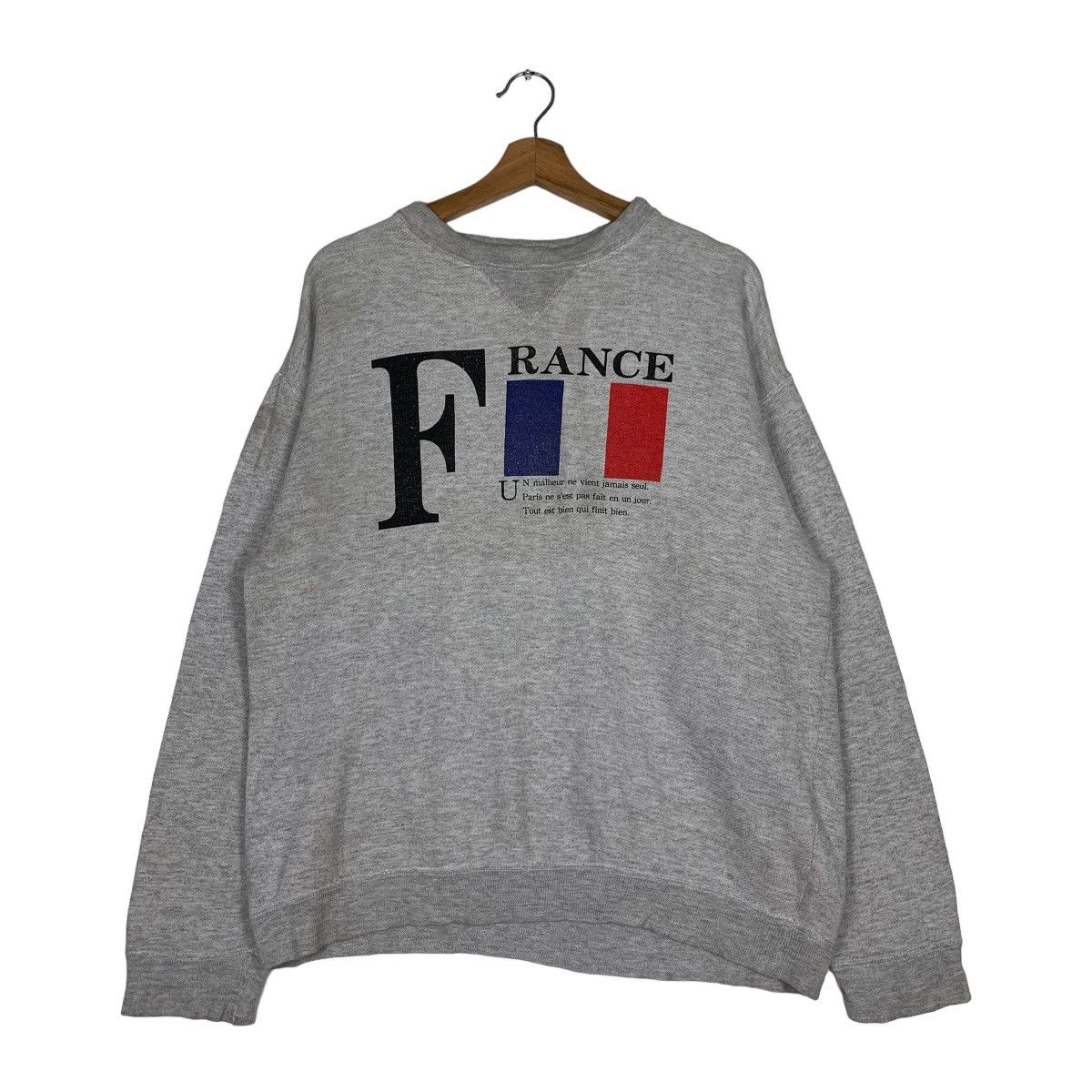 Vintage BODY-FIT FRANCE Flag Big Logo Sweatshirts #0811-C37 Size US L / EU 52-54 / 3 - 1 Thumbnail