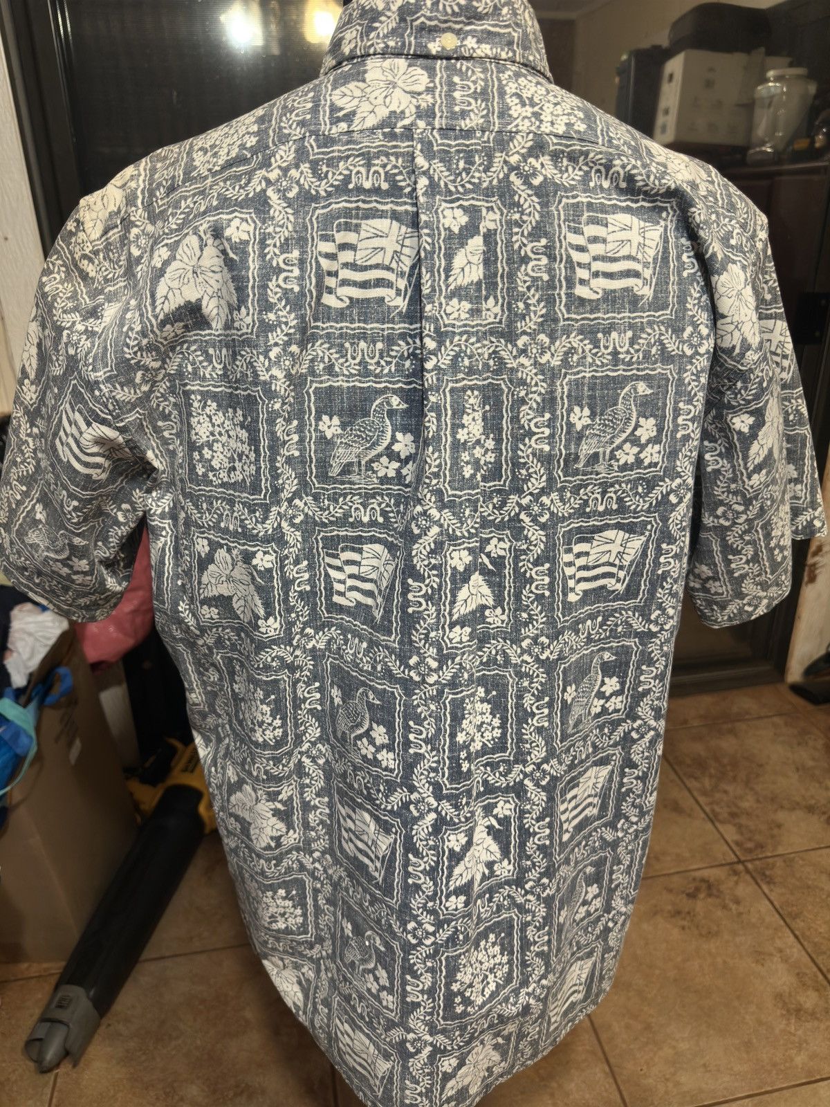 Reyn Spooner PreOwned Reyn Spooner Blue Hawaiian Print 3/4 Button Men's L Size US L / EU 52-54 / 3 - 2 Thumbnail