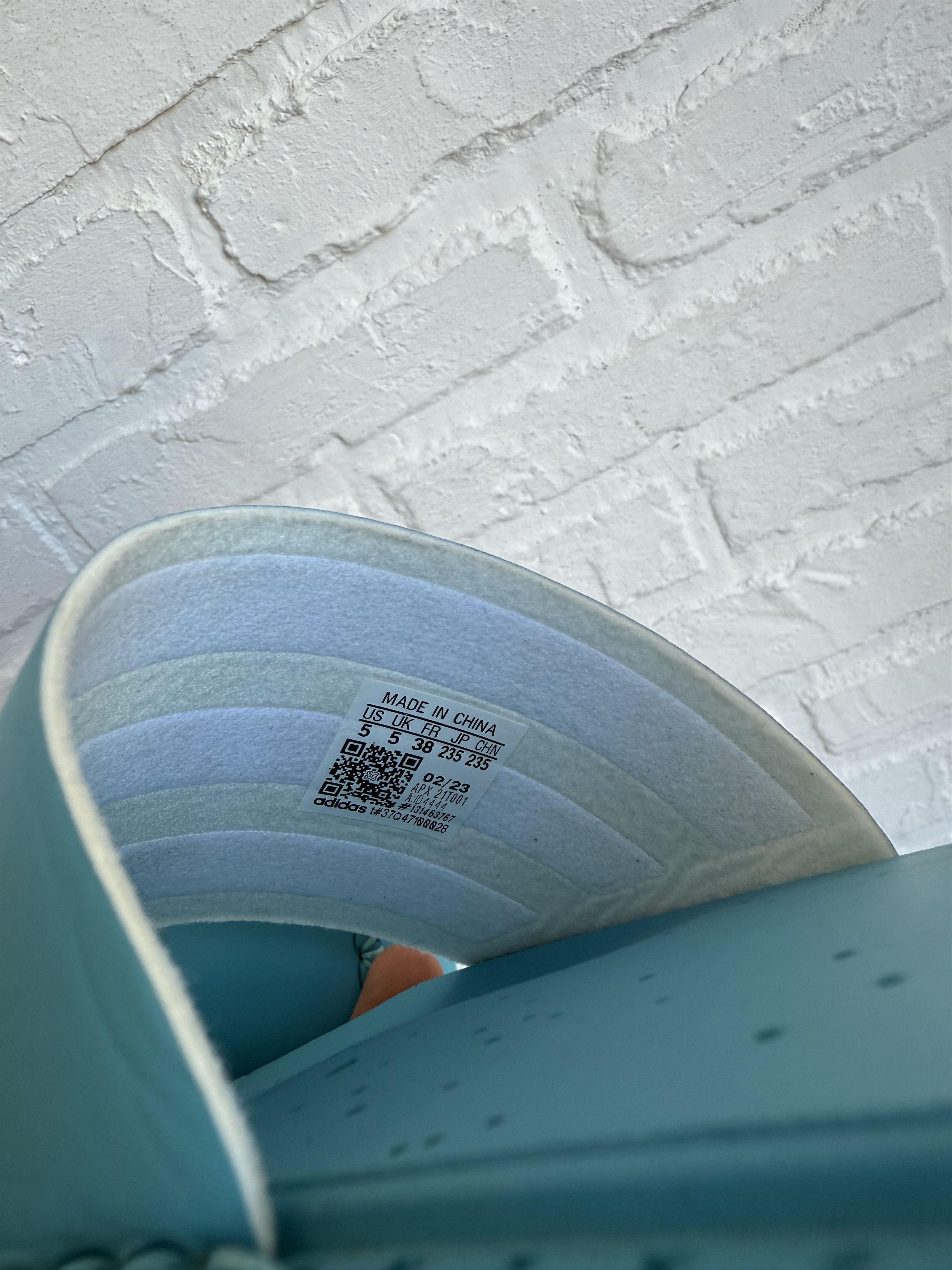 Y-3 Adidas Y-3 Yohji Yamamoto water slides Size US 5 / EU 37 - 5 Thumbnail