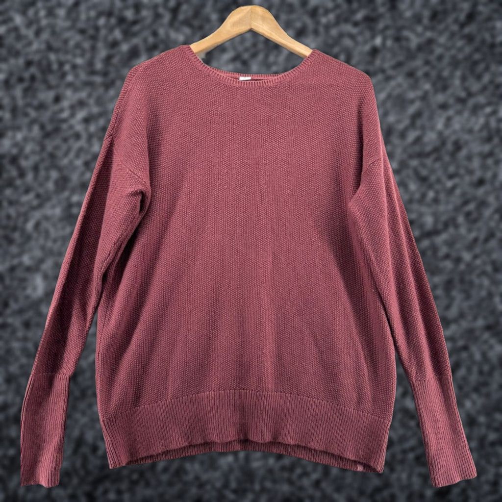 Lululemon Lululemon Sweater Womens 8 Red Oversized Crew Neck PullOver Size M / US 6-8 / IT 42-44 - 1 Thumbnail