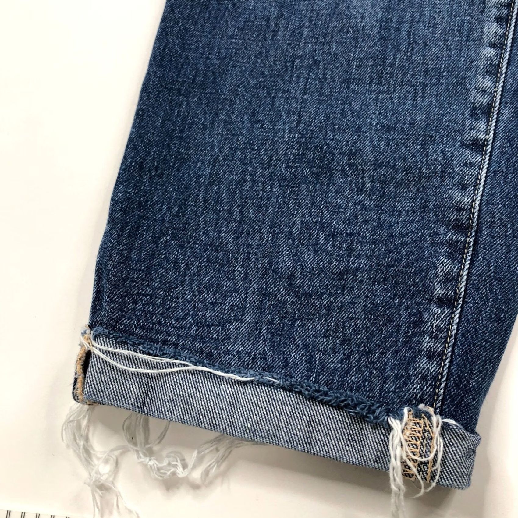 L'AGENCE L'Agence Olga 30 Jeans High Rise Distressed Cuffed 32W 27L Denim Pocket Regular Womens Jeans Size 30" / US 8 / IT 44 - 4 Thumbnail
