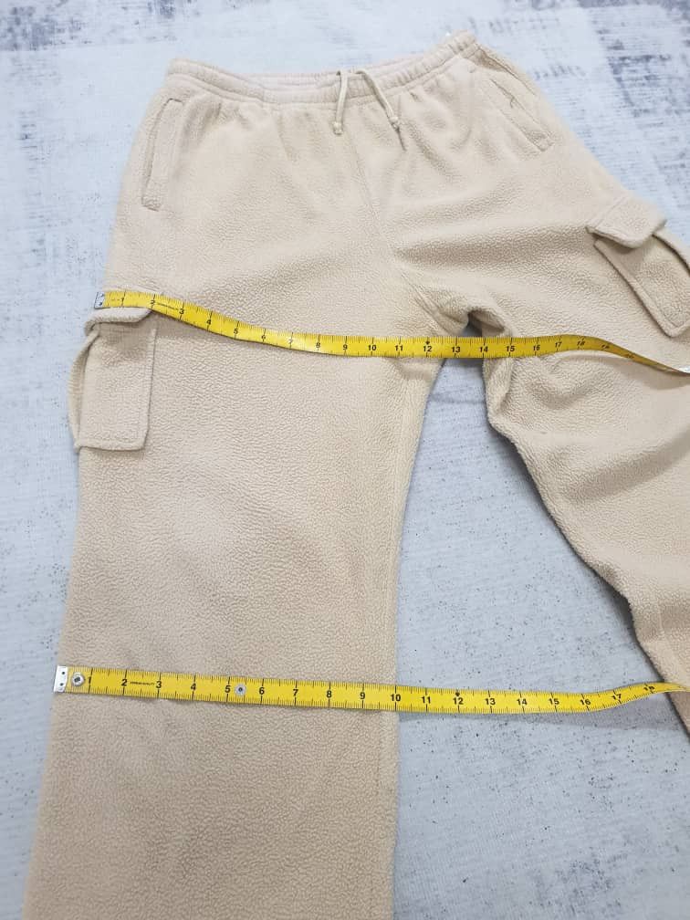 Japanese Brand Unbranded beige colour cargo fleece pant Size US 32 / EU 48 - 9 Thumbnail