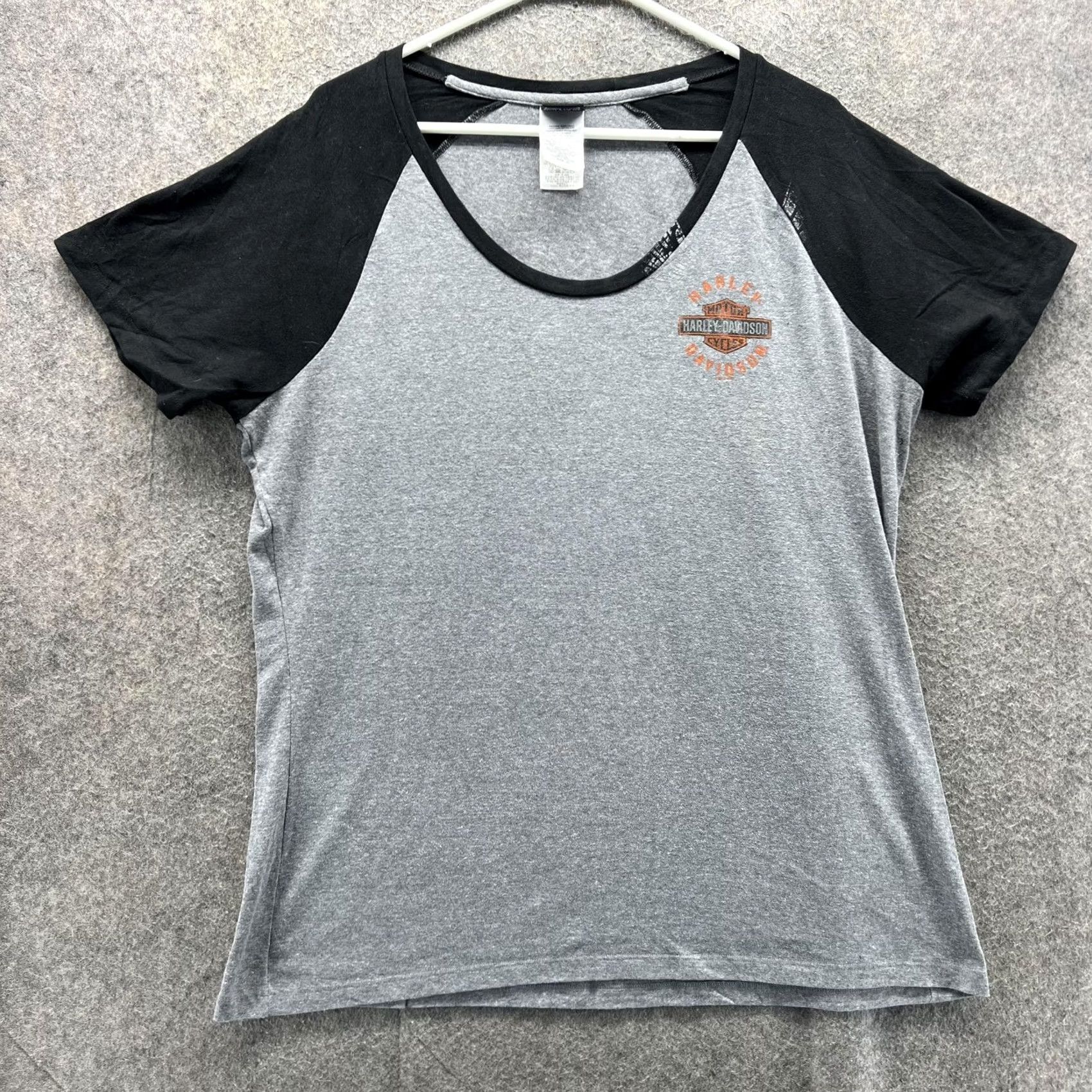 Harley Davidson VINTAGE Harley-Davidson Shirt Womens XL Gray Black Raglan Scoop Neck Sheldons Auburn MA Size XL / US 12-14 / IT 48-50 - 2 Thumbnail