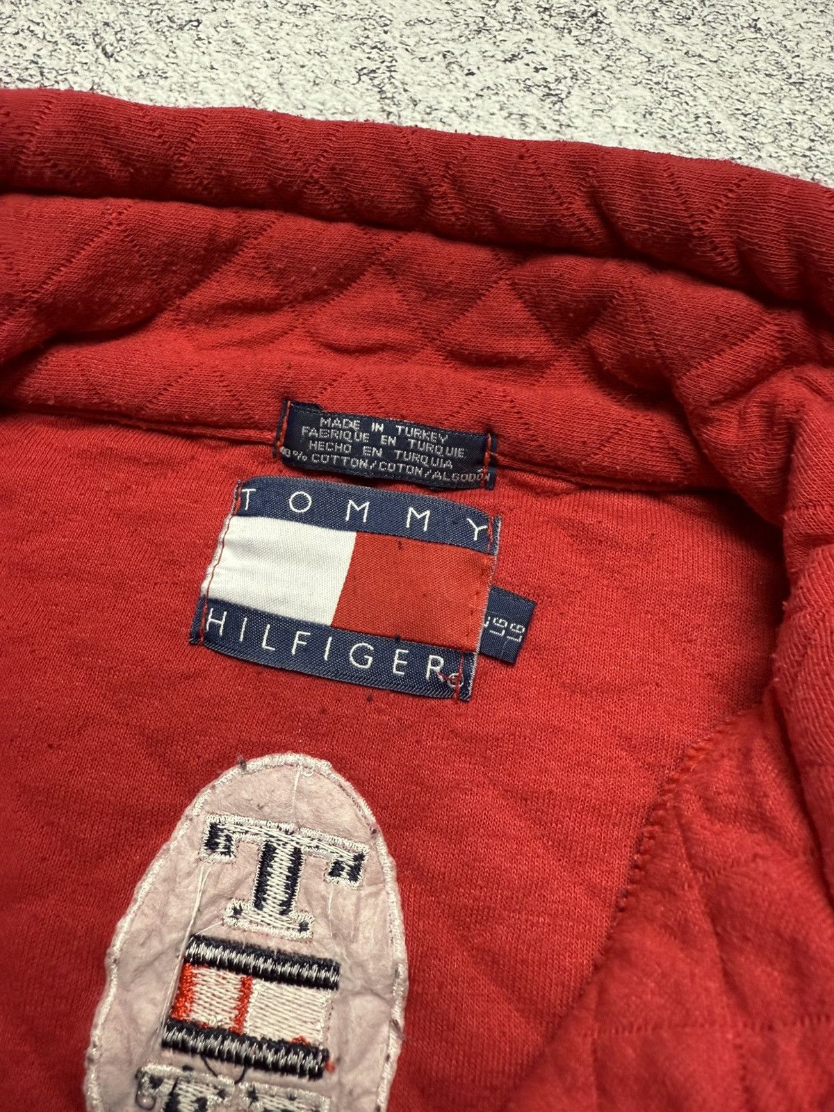 Tommy Hilfiger Rare Tommy Hilfiger Half Zip Fleece Sweatshirt Vintage Style Size US L / EU 52-54 / 3 - 9 Thumbnail