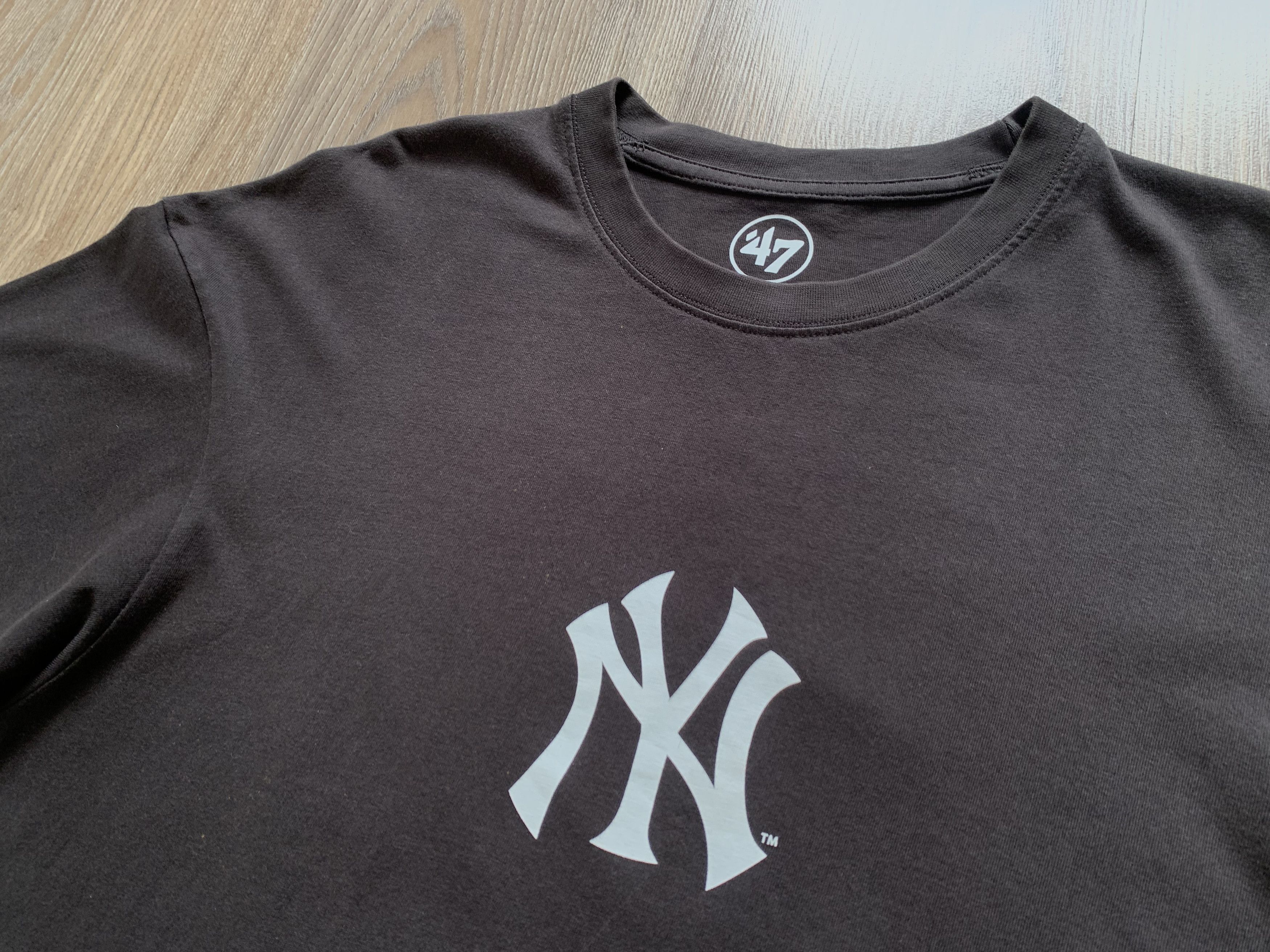 New York Yankees × Nike New York Yankees Big Logo Black T Shirt Size US S / EU 44-46 / 1 - 4 Thumbnail