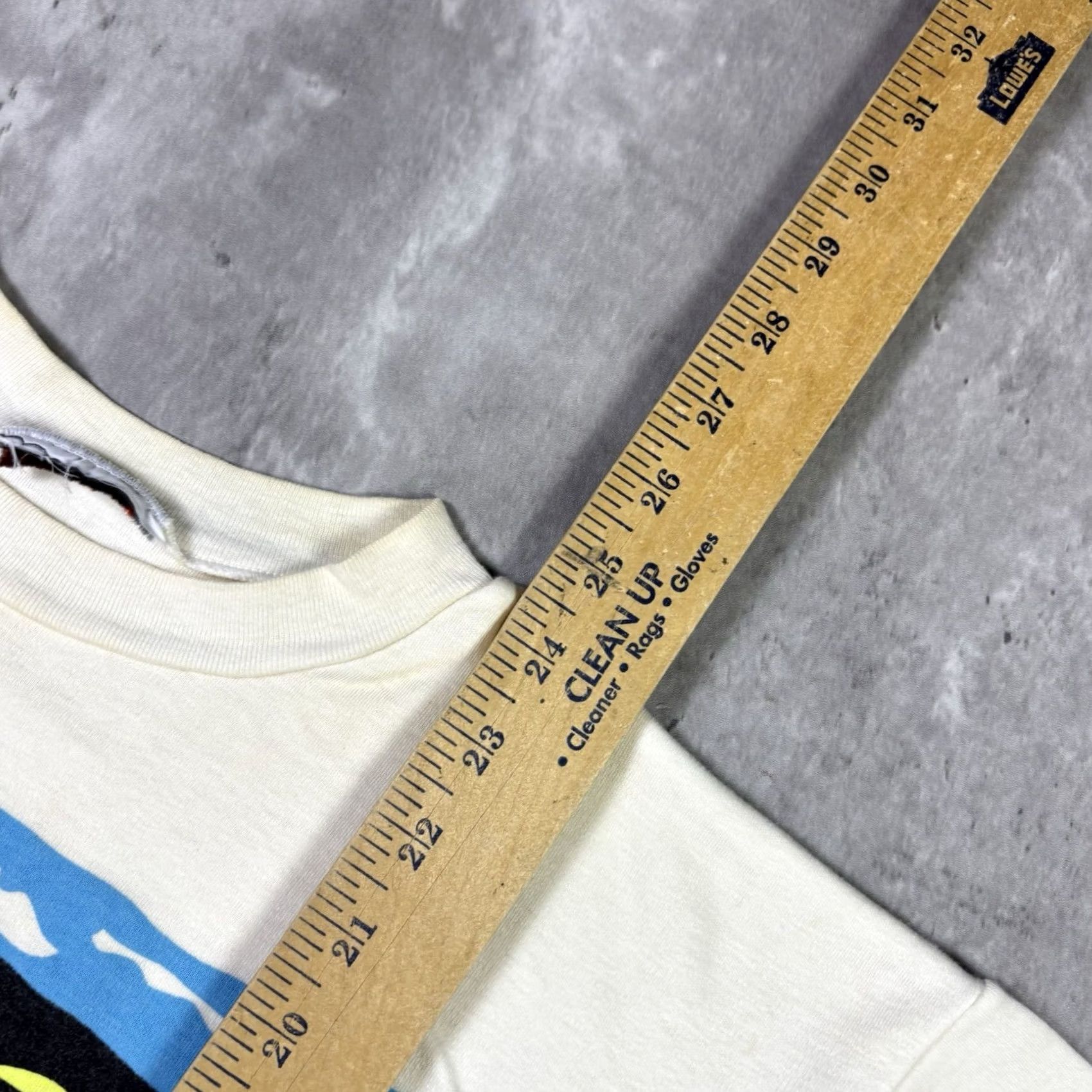 Vintage VINTAGE Barbados Beach T-Shirt Shirt Men S White Cotton Graphic Print Art 80s 90s Size US S / EU 44-46 / 1 - 3 Thumbnail