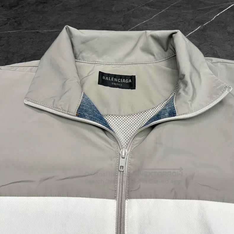 Balenciaga Balenciaga Washed Blue Denim Patchwork Windbreaker Jacket Size US XS / EU 42 / 0 - 3 Thumbnail