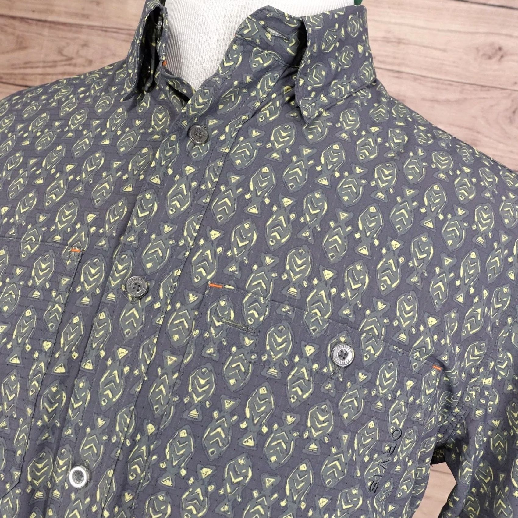 Orvis Orvis Shirt Mens M Gray Short Sleeve Button-Up Active Fit Tropic Tech Size US M / EU 48-50 / 2 - 2 Thumbnail