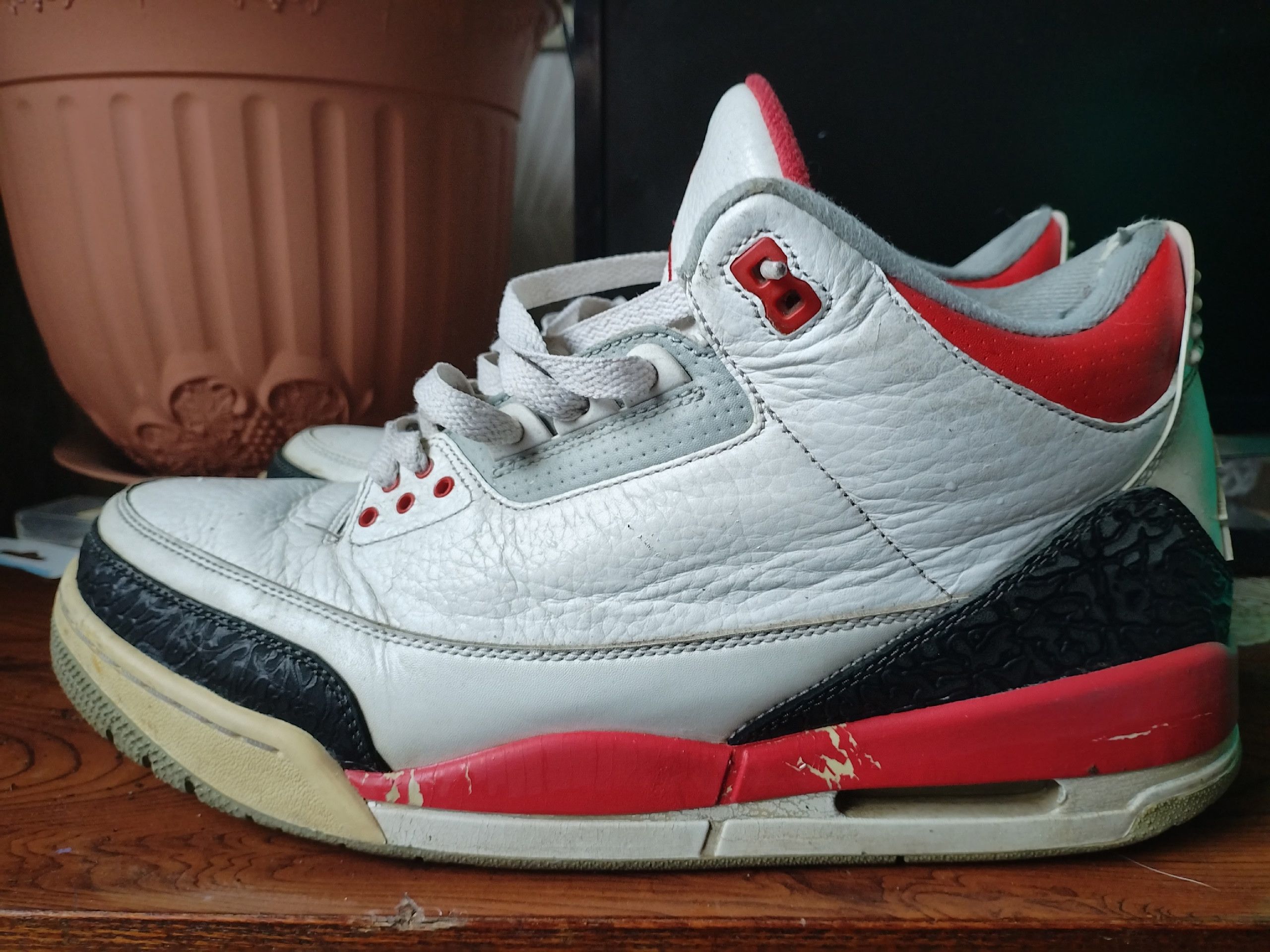 Jordan Brand Air Jordan 3 Retro Fire Red 2013 Size US 12 / EU 45 - 1 Thumbnail