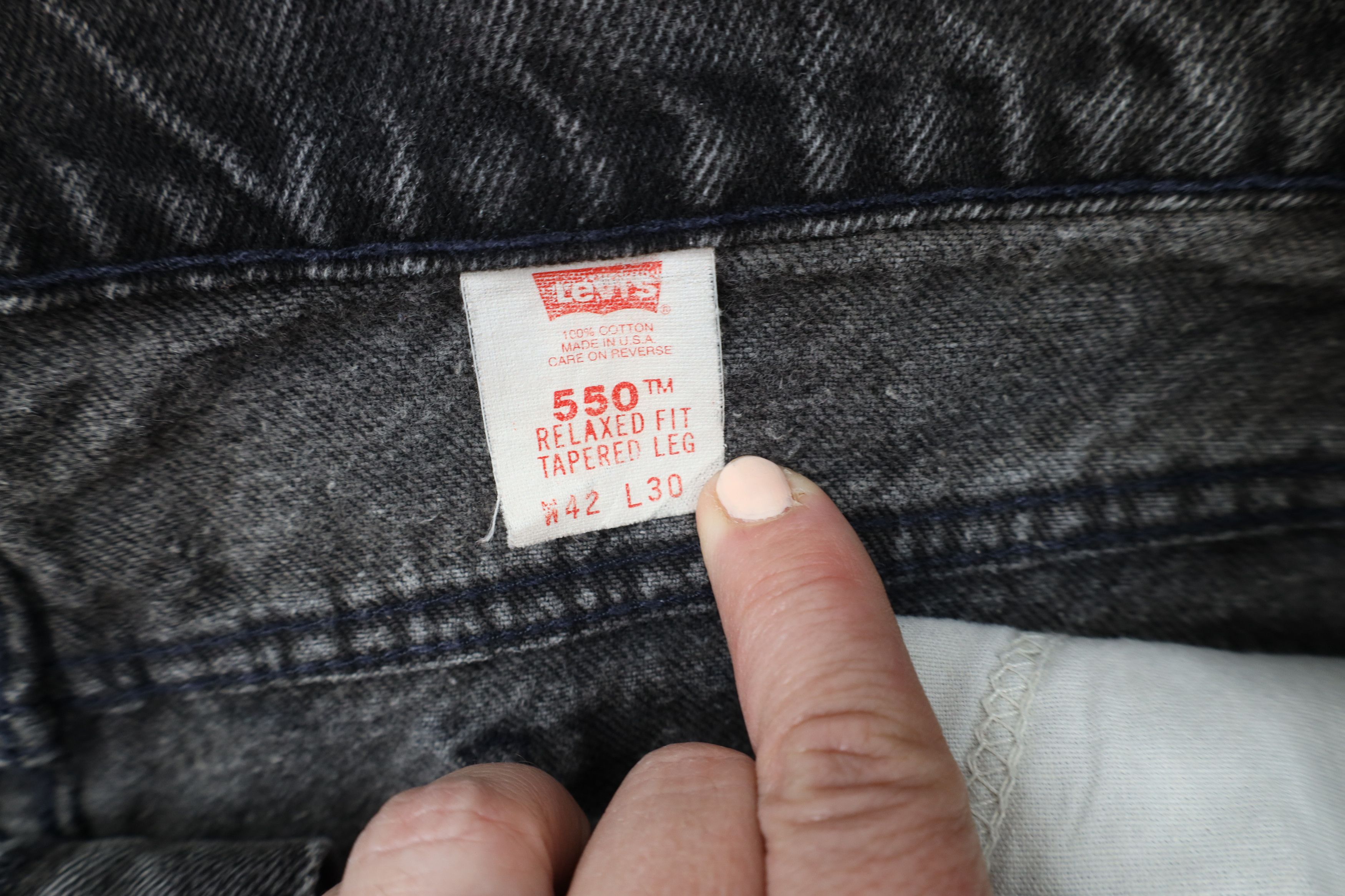Levi's × Vintage Vintage 90s Levis 550 Orange Tab Tapered Leg Jeans Black USA Size US 40 / EU 56 - 10 Thumbnail