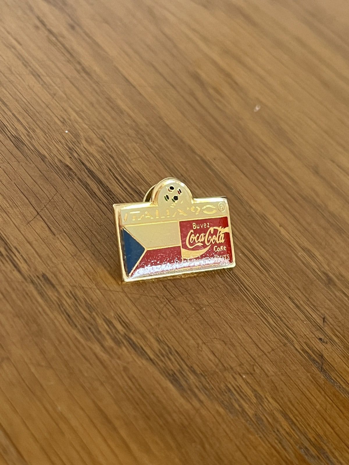Vintage Italia 90 World Cup vintage pin : Czech Republic Size ONE SIZE - 2 Thumbnail