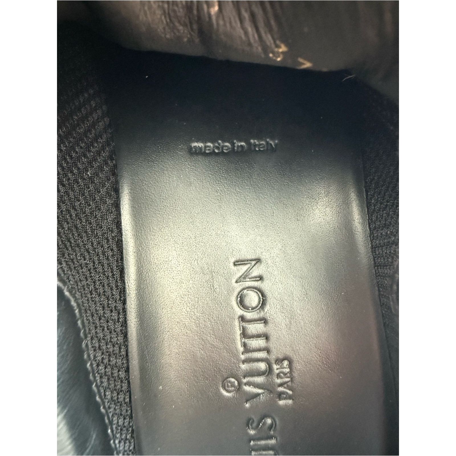 Louis Vuitton Louis Vuitton patent leather /cloth sneakers 37.5EU or 7.5 Size US 7.5 / IT 37.5 - 7 Thumbnail