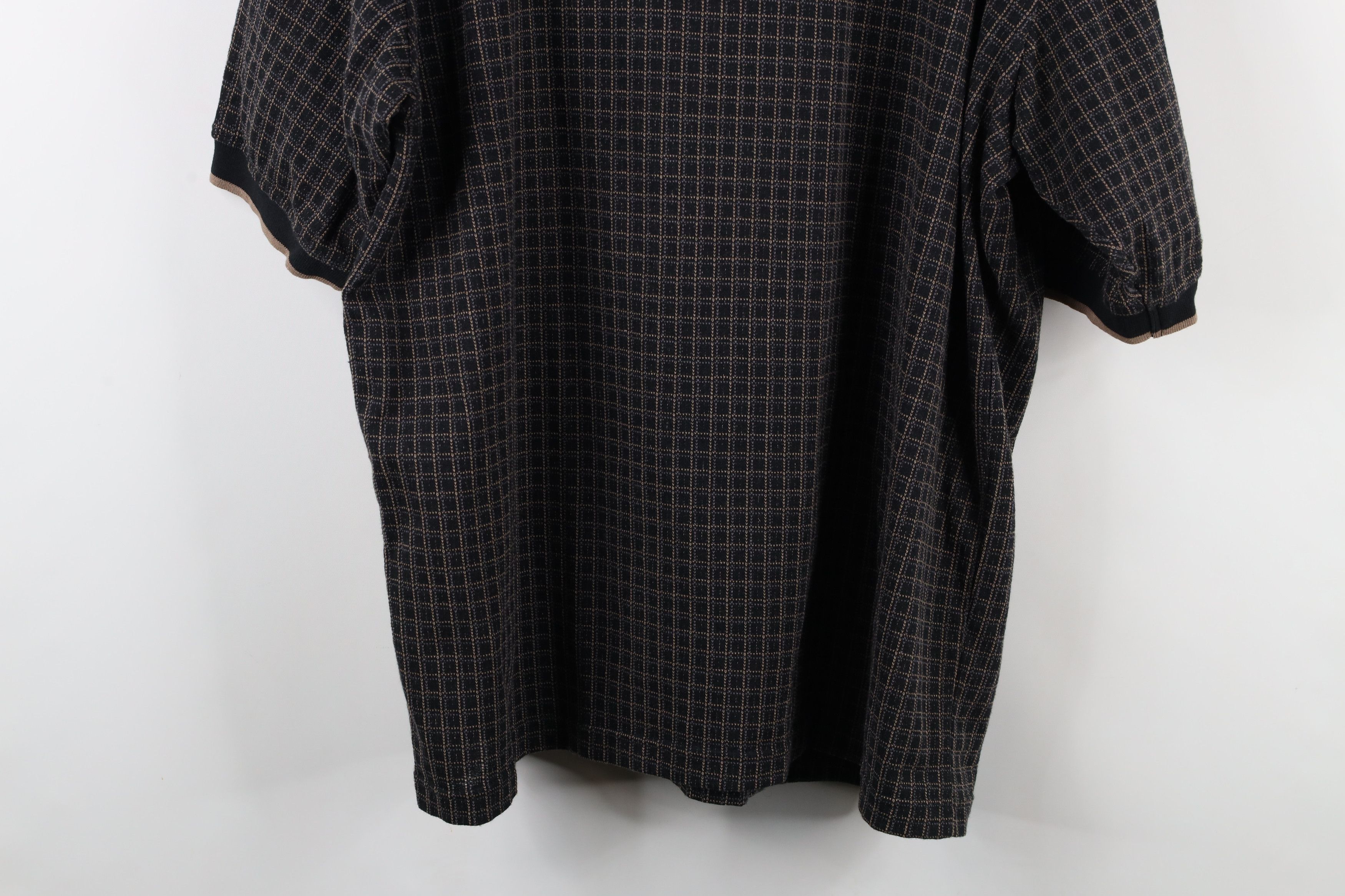 Vintage Vintage 90s Streetwear Checkered Knit Collared Polo Shirt Size US L / EU 52-54 / 3 - 11 Thumbnail