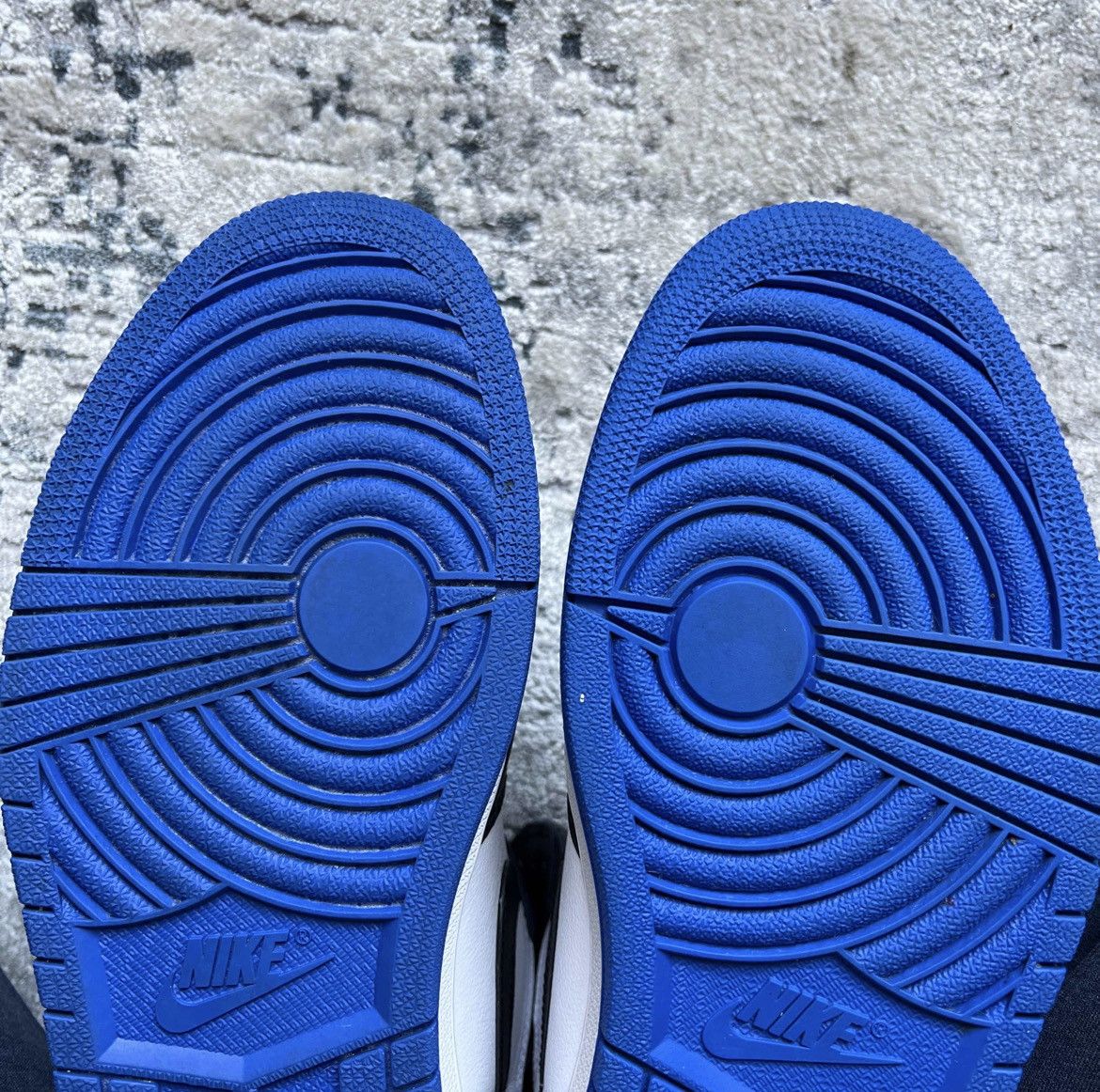 Jordan Brand Size 11 Air Jordan Retro 1 “Royal Toe” Size US 11 / EU 44 - 8 Thumbnail