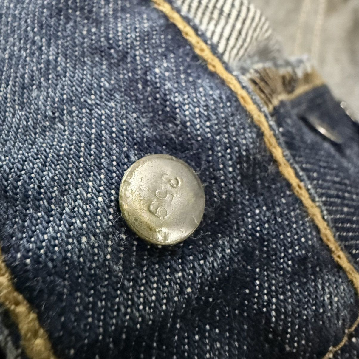 Levi's Vintage Clothing Vintage 90s Levis 509 Button Fly Distressed Blue Denim W31 Size US 31 - 14 Thumbnail