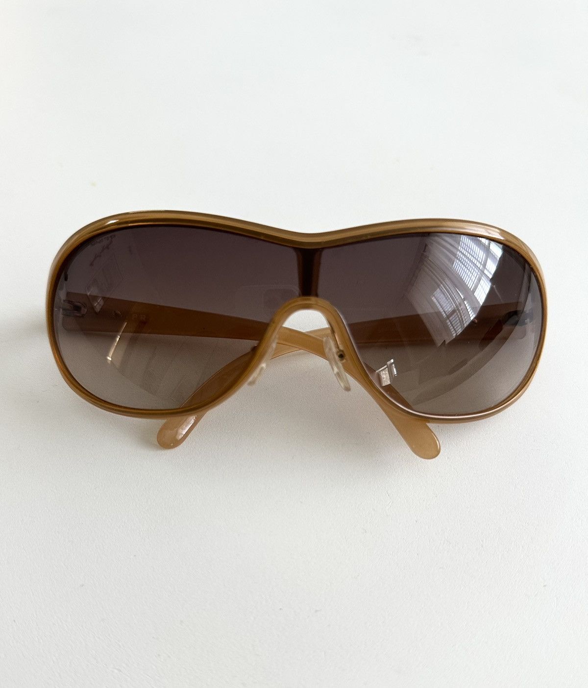 Prada Prada 2000’s shield sunglasses Size ONE SIZE - 1 Thumbnail