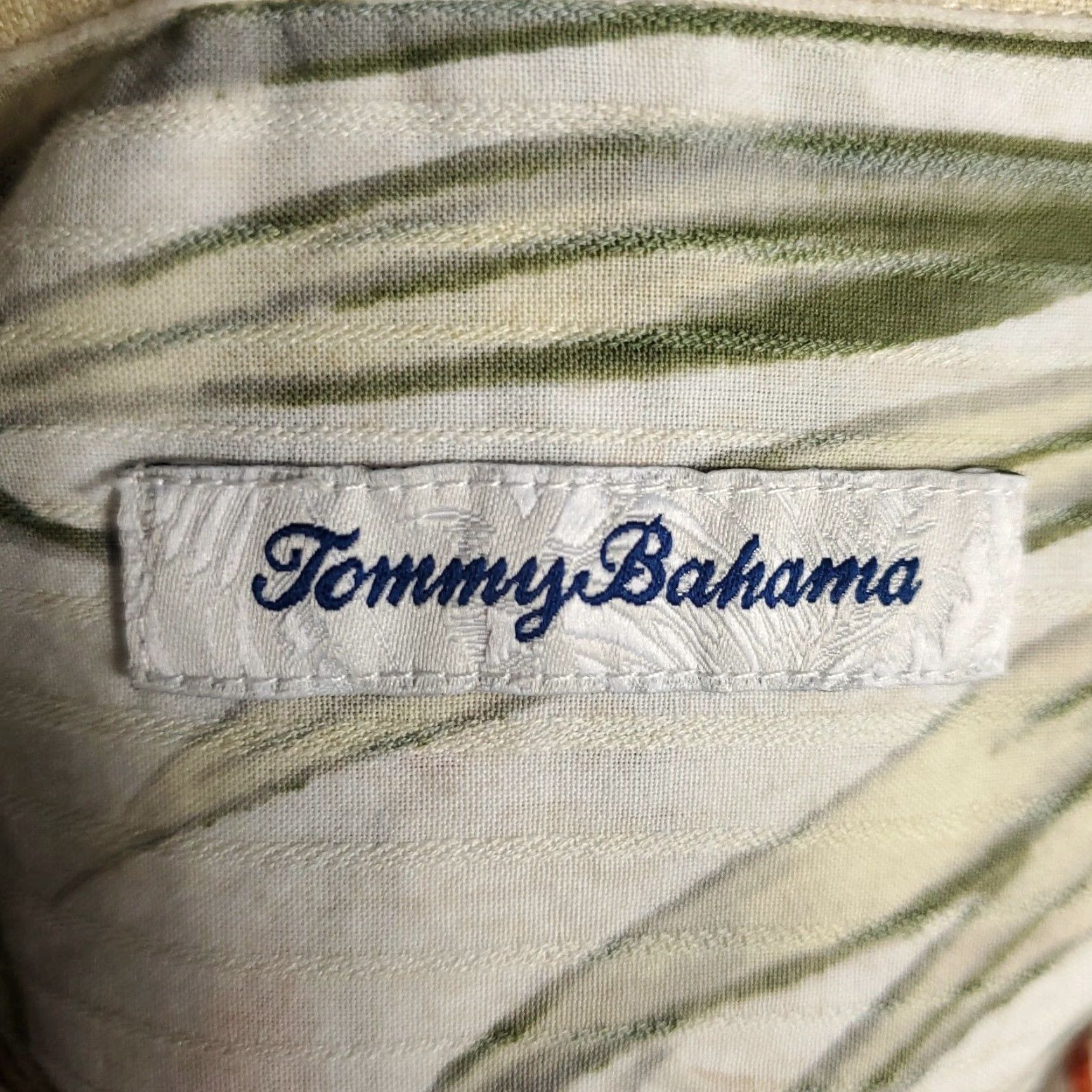 Tommy Bahama VINTAGE Tommy Bahama Shirt Mens 3XL Hawaiian Short Sleeve Button Up Collared Floral Tropical Beach Summer Size US XXL / EU 58 / 5 - 7 Thumbnail