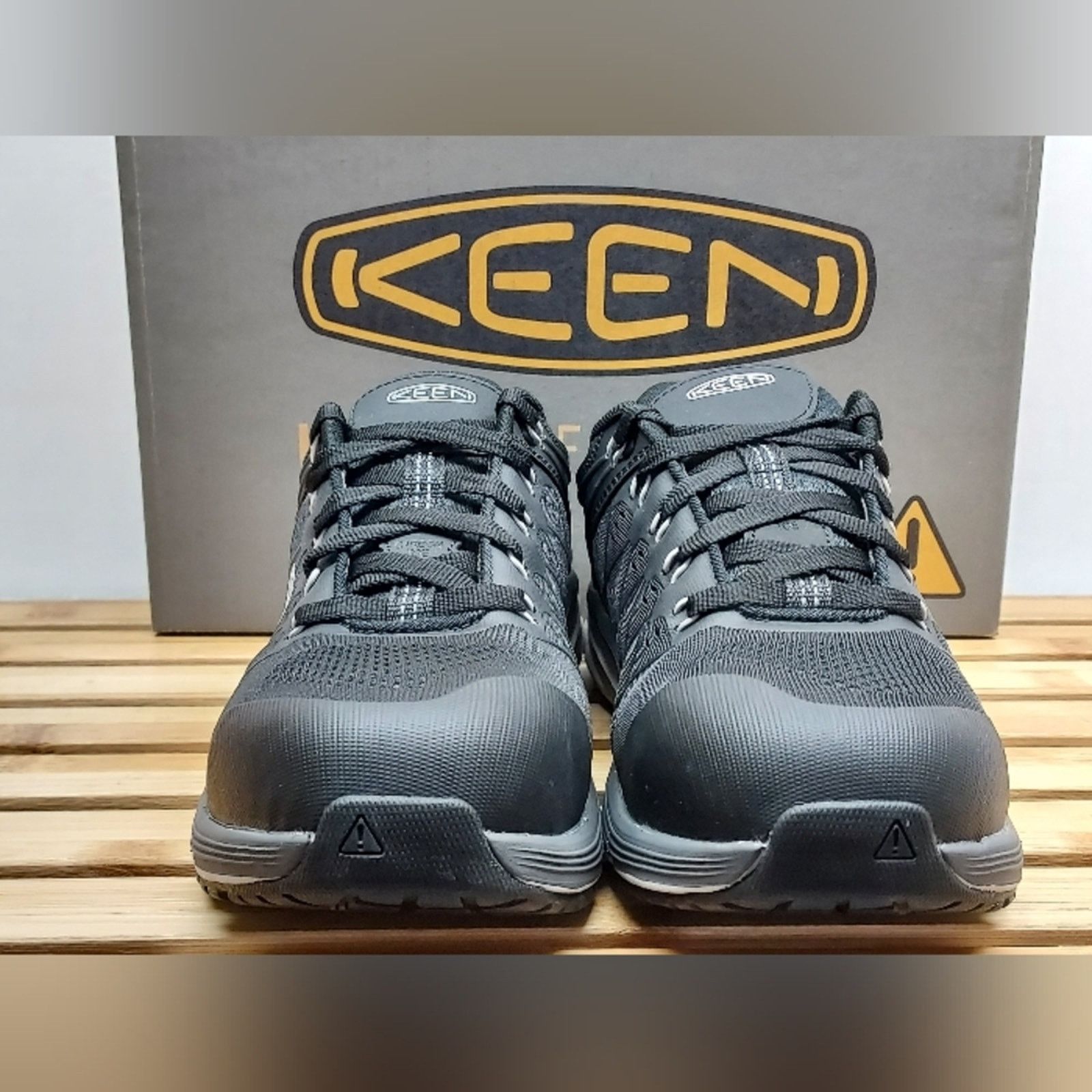 KEEN KEEN Mens Vapor/Black Vista Energy Work Shoes SZ 8.5EE Wide Size US 8.5 / EU 41-42 - 5 Thumbnail