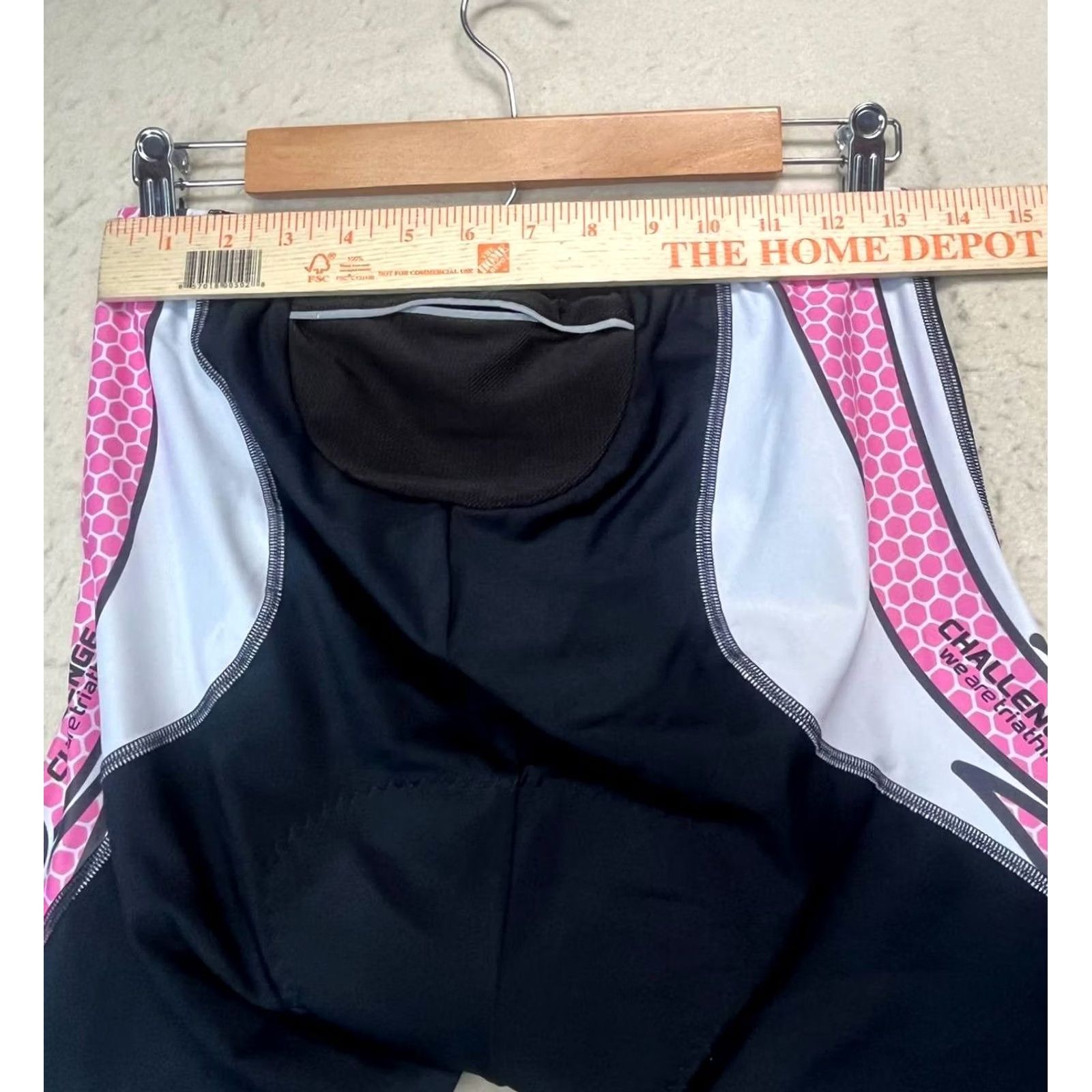 Pinko C4 Sports Padded Cycling Shorts Women Pink Black Stretch Size Large Regular Inseam 10 in Athletic Activewear Shorts Size 36" / US 14 / IT 50 - 4 Thumbnail