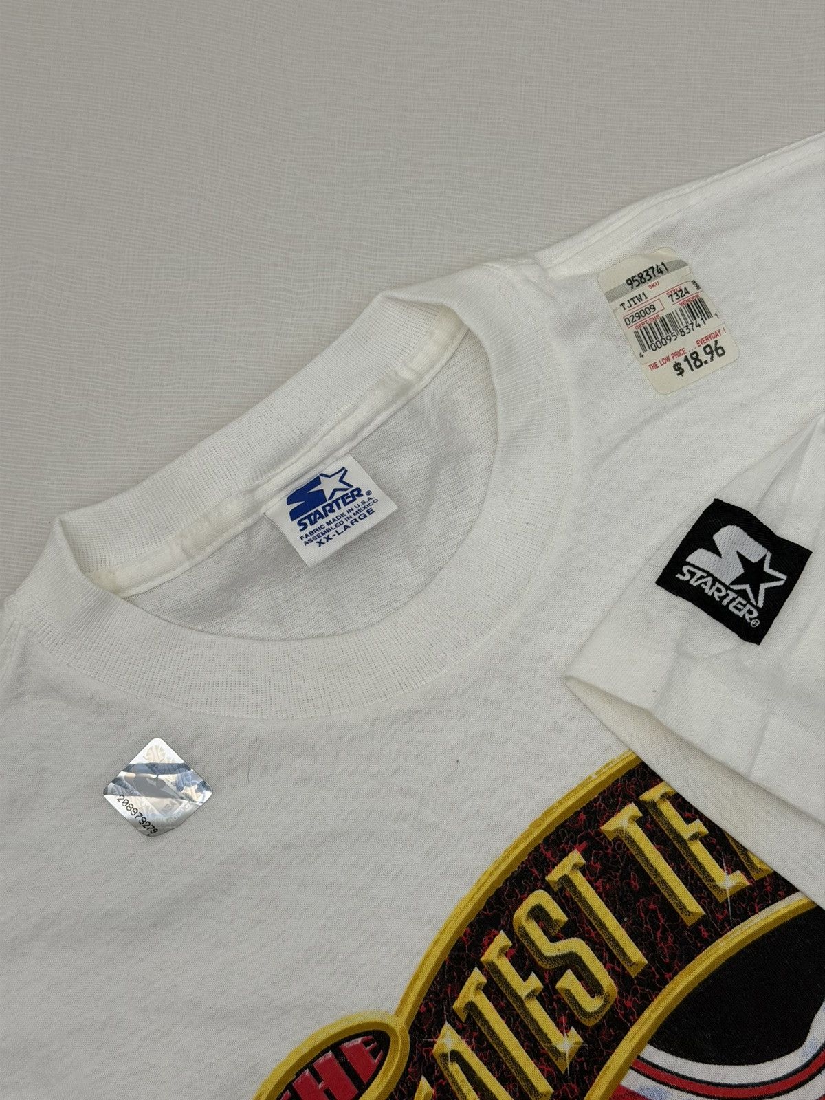 Starter Vintage Deadstock Chicago Bulls 1996 NBA Champs Bundle Size US XXL / EU 58 / 5 - 6 Thumbnail