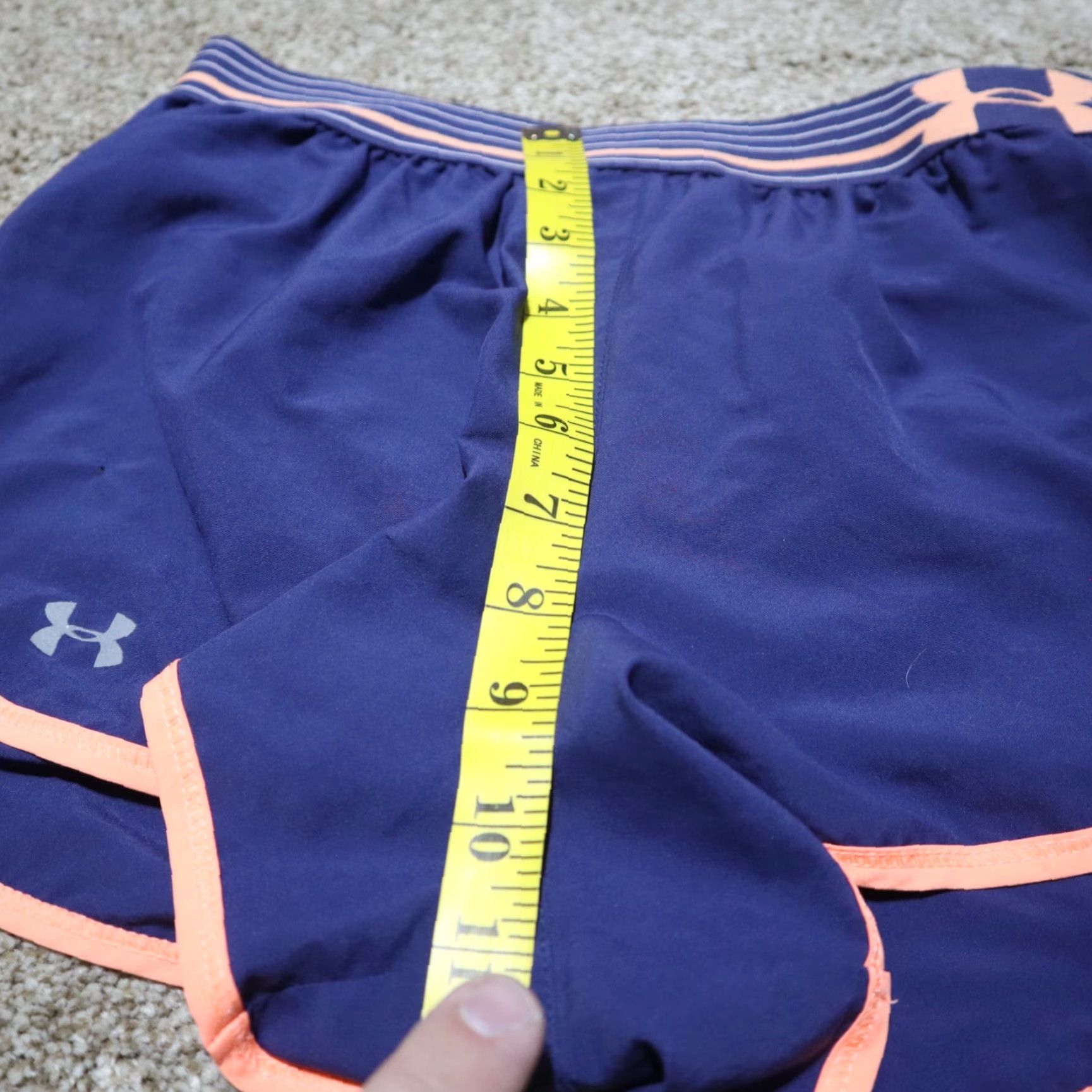Under Armour Under Armour HeatGear Shorts Women's XS Running & Jogging Athletic Orange Short Pants - 100% Polyester - Inseam 2.0 in. Size 26" / US 2 / IT 38 - 4 Thumbnail