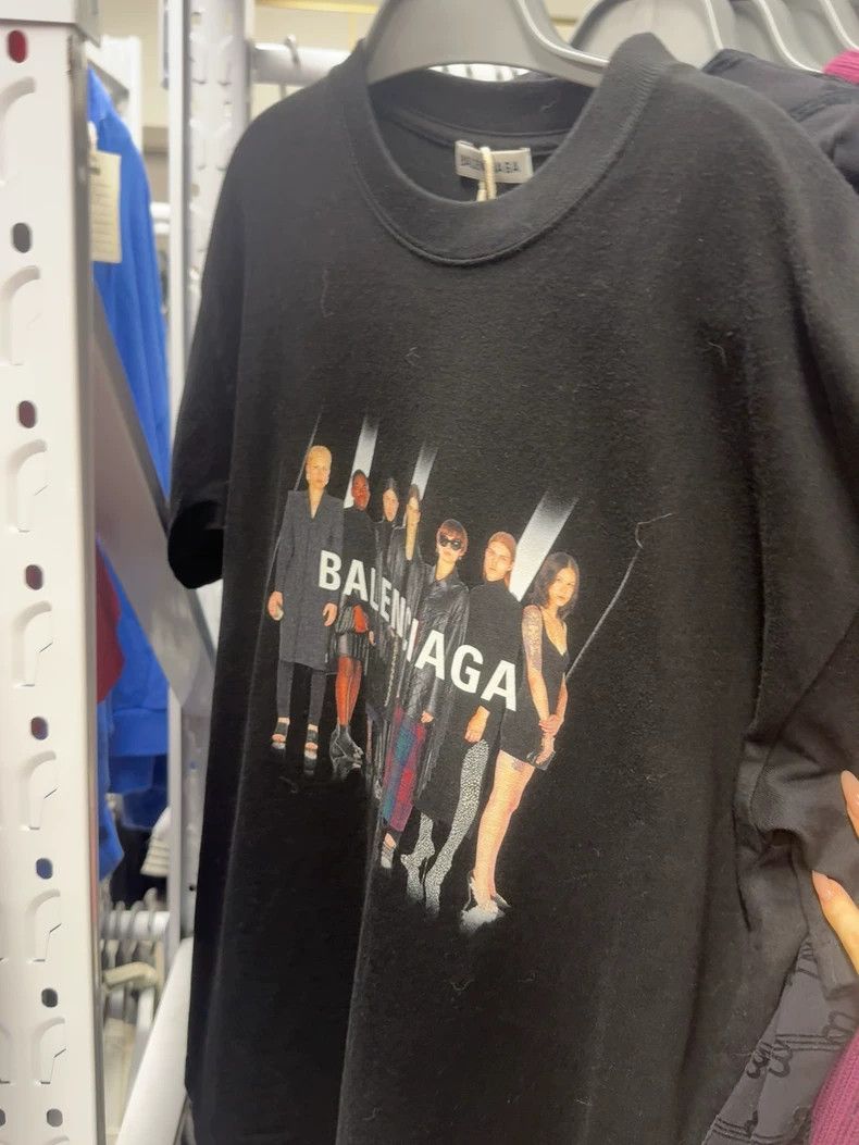 Balenciaga Balenciaga Graphic Print T-Shirt - dmc Size US S / EU 44-46 / 1 - 1 Thumbnail