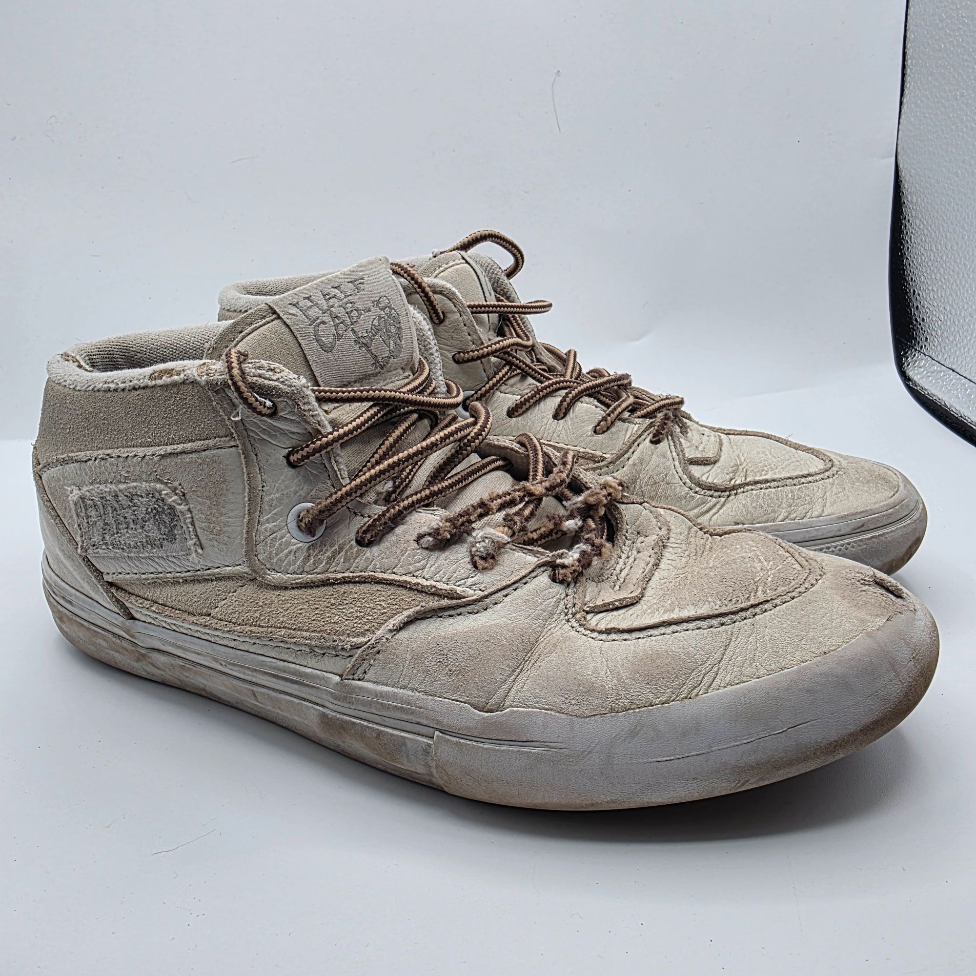 Vans Vans Half Cab Mens Size 7.5 White Sneaker Shoes Casual Skate Size US 7.5 / EU 40-41 - 1 Thumbnail