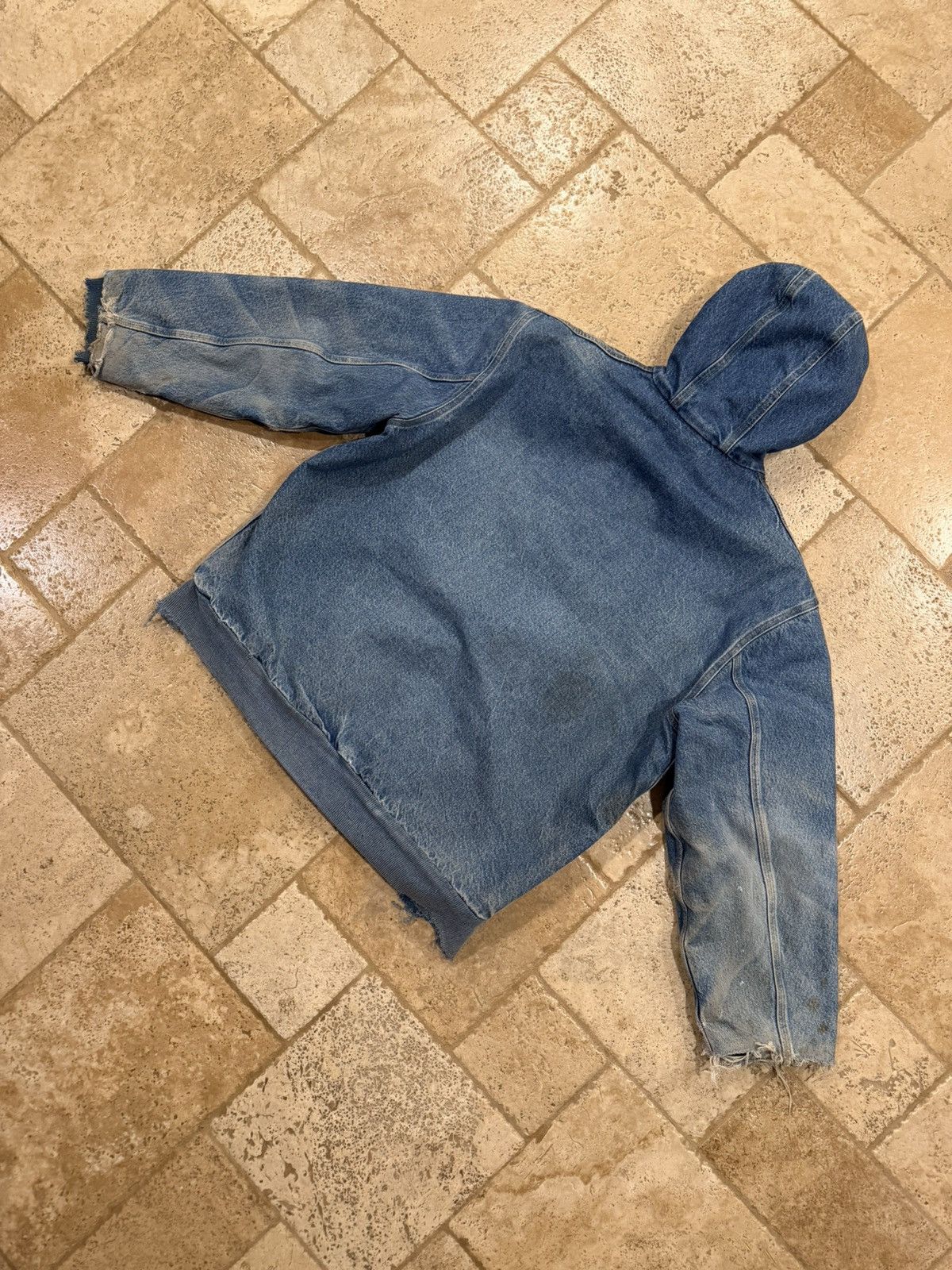 Carhartt Vintage Carhartt Denim Blanket Lined Thrashed Hooded Jacket Size US XL / EU 56 / 4 - 13 Thumbnail