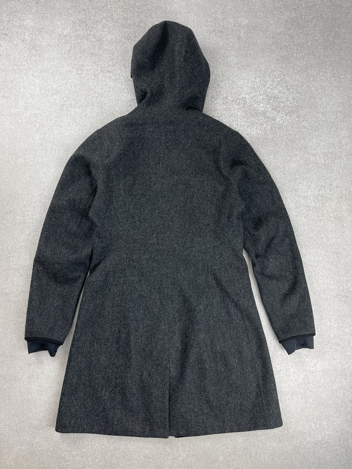 Arc'teryx Arcteryx Lanea Long Coat Wool Jacket Grey Size S Size S / US 4 / IT 40 - 12 Thumbnail
