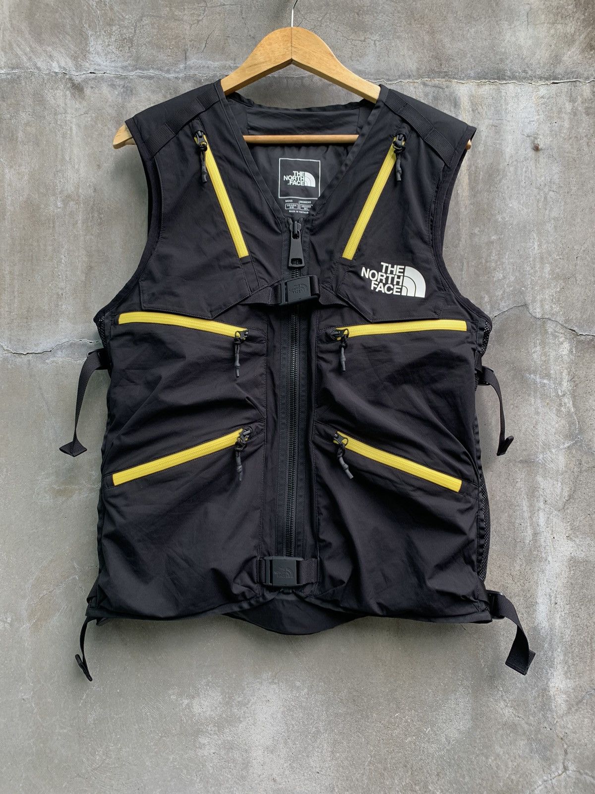 The North Face SS20 Black Series Tactical Vest Size US M / EU 48-50 / 2 - 4 Thumbnail