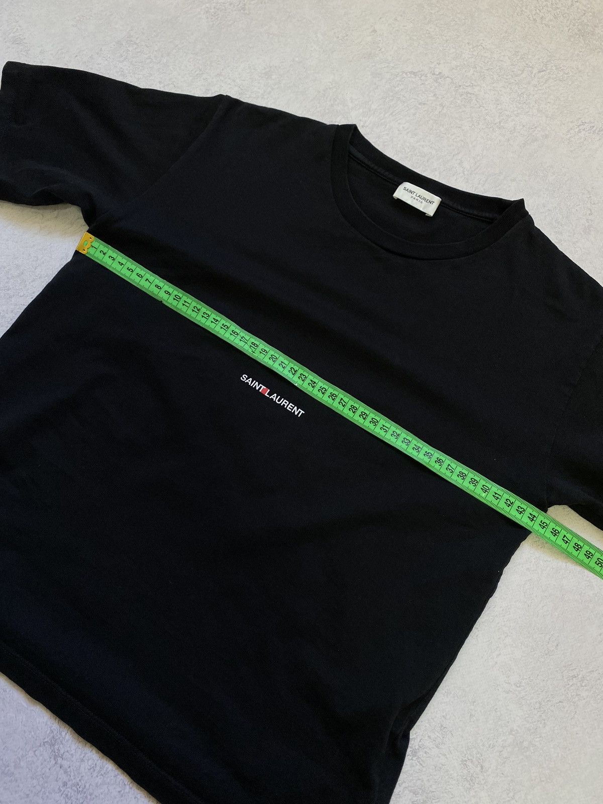 Saint Laurent Paris Saint Laurent Paris Womens Centre Logo T Shirt Size XS-S Size XS / US 0-2 / IT 36-38 - 14 Thumbnail