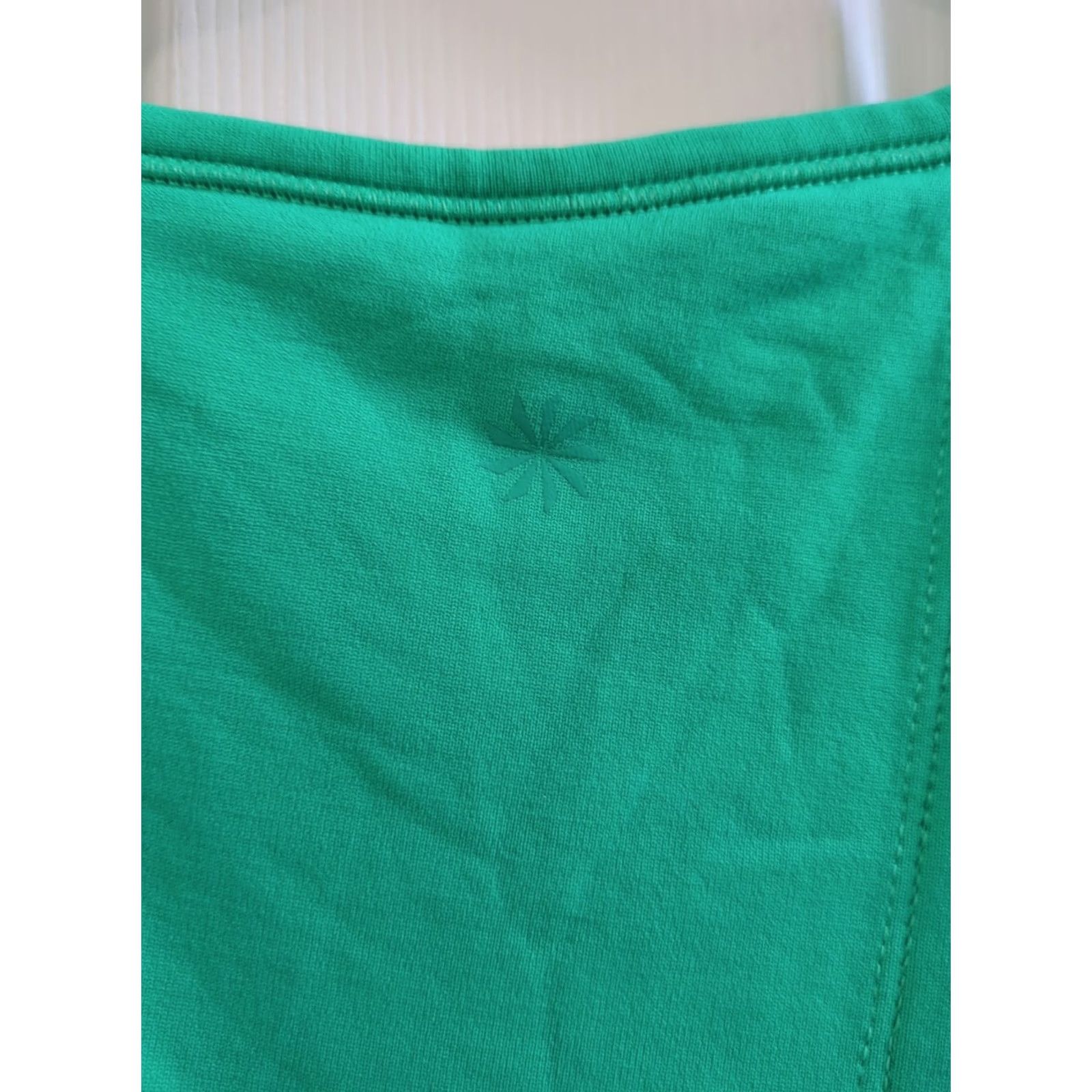 Athleta Athleta Tank Womens XS Green Crew Neck Sleeveless Nylon Logo Athletic Outdoor Basic Shirt Size XS / US 0-2 / IT 36-38 - 5 Thumbnail